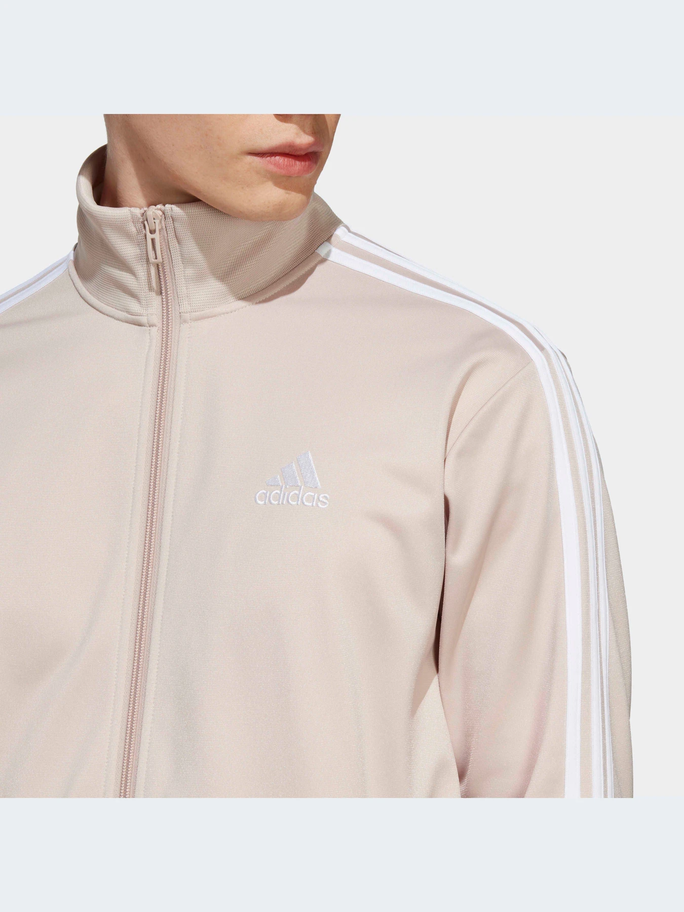 Костюмы Adidas модель IC6759 Костюмы Adidas модель IC6759 Фото