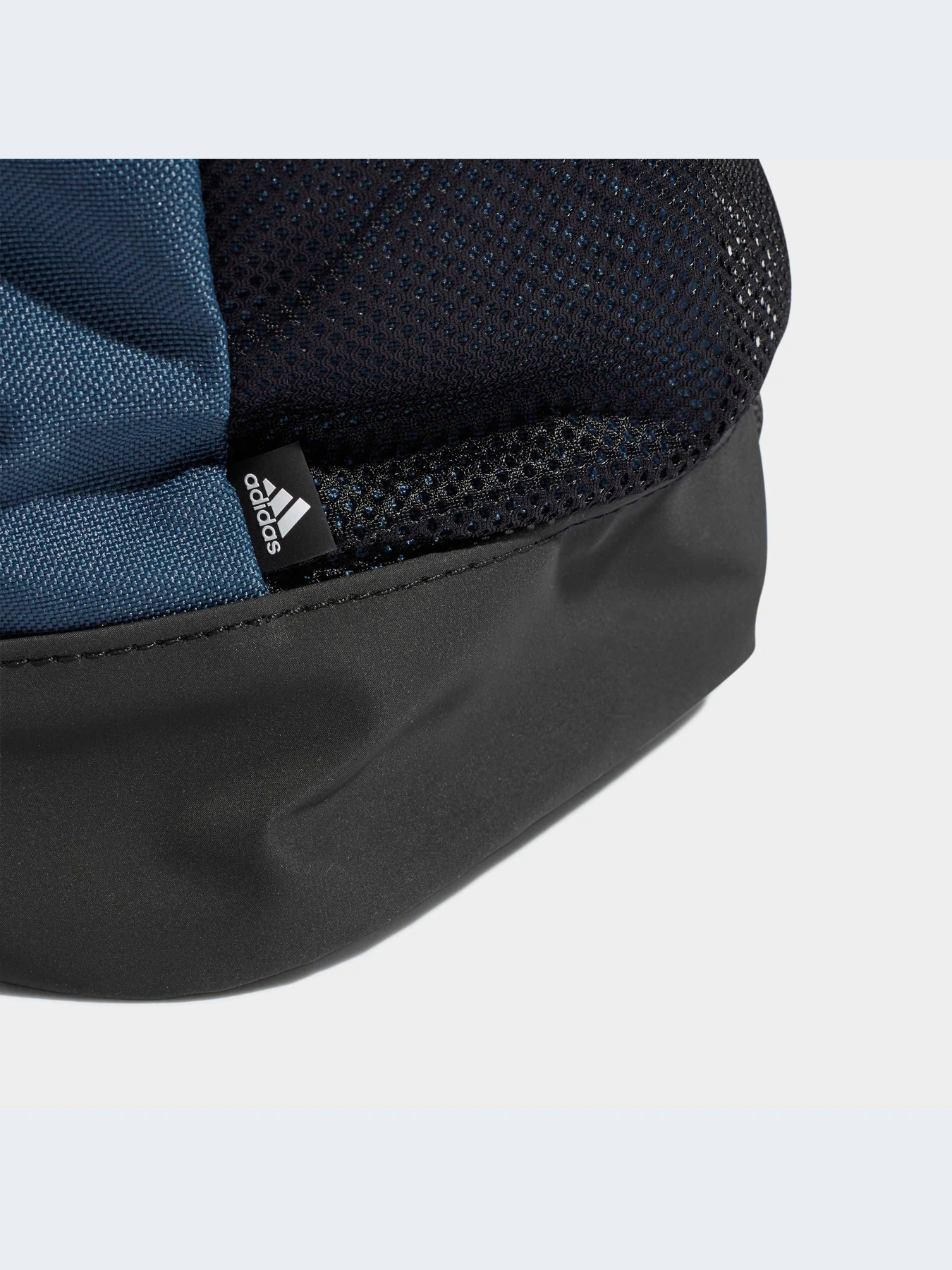 Рюкзаки Adidas модель GN2015 Фото