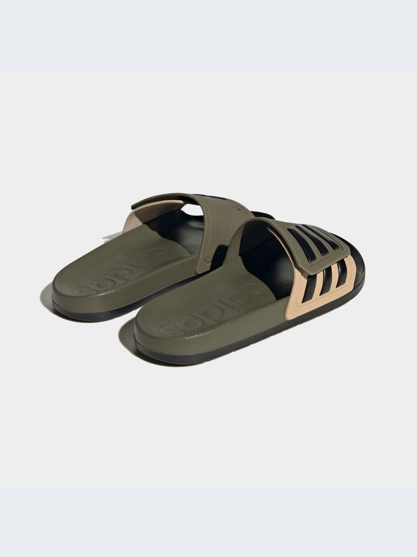 Шлёпанцы Adidas модель HQ1947 Фото