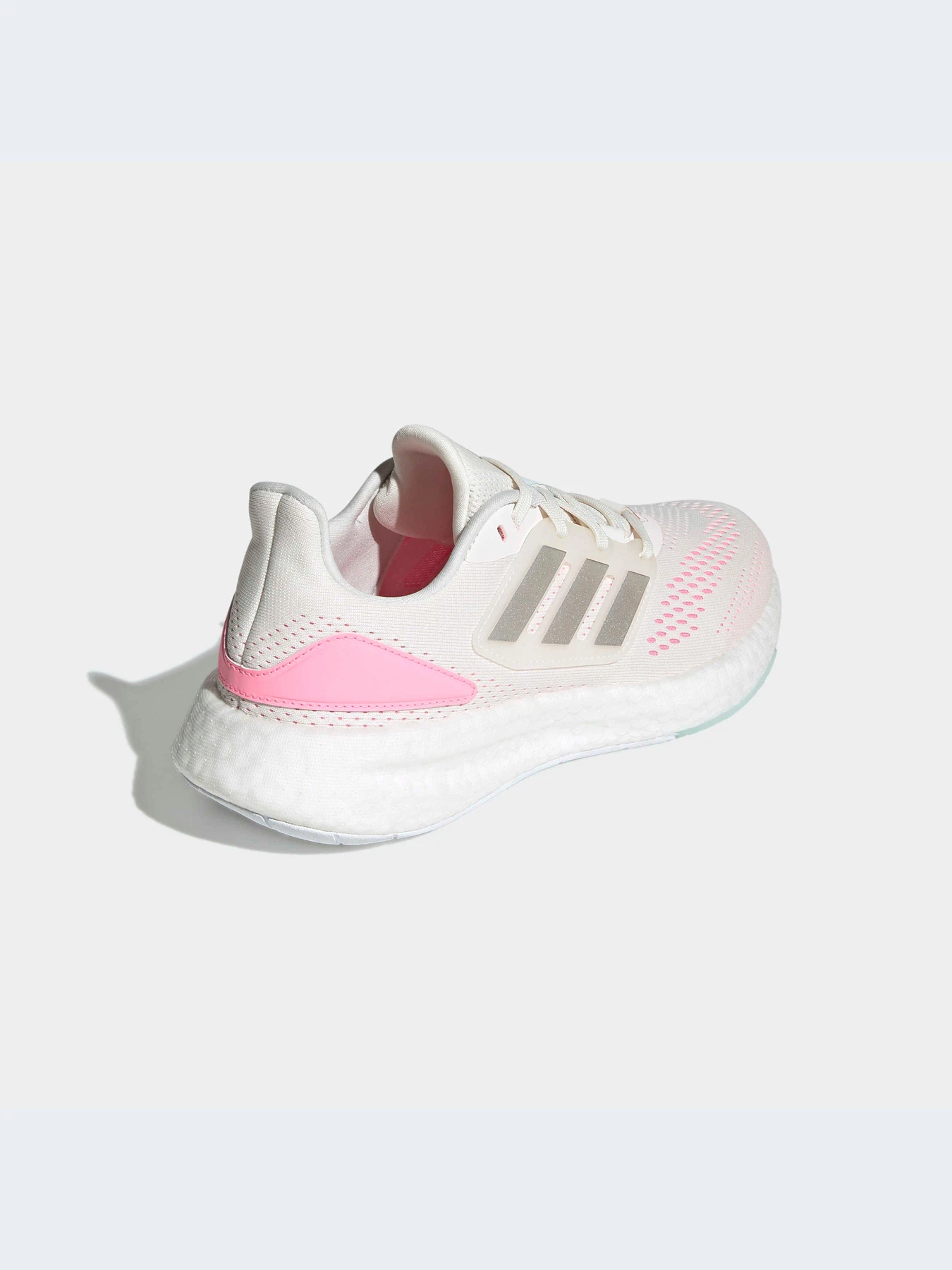 Кроссовки Adidas PureBoost модель HQ1457 Кроссовки Adidas PureBoost модель HQ1457 Фото