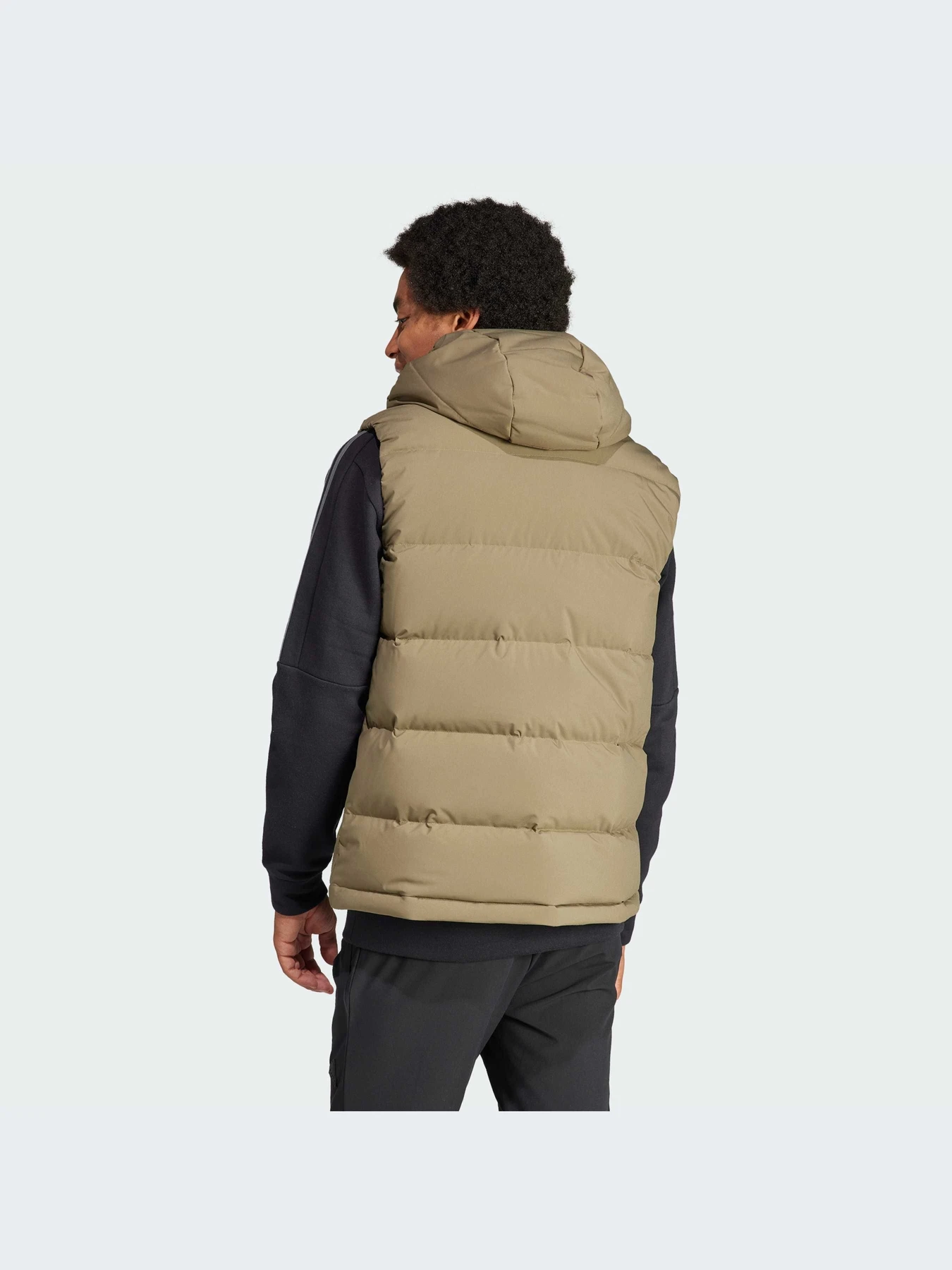 Куртки и дубленки Adidas модель IK3189 Фото