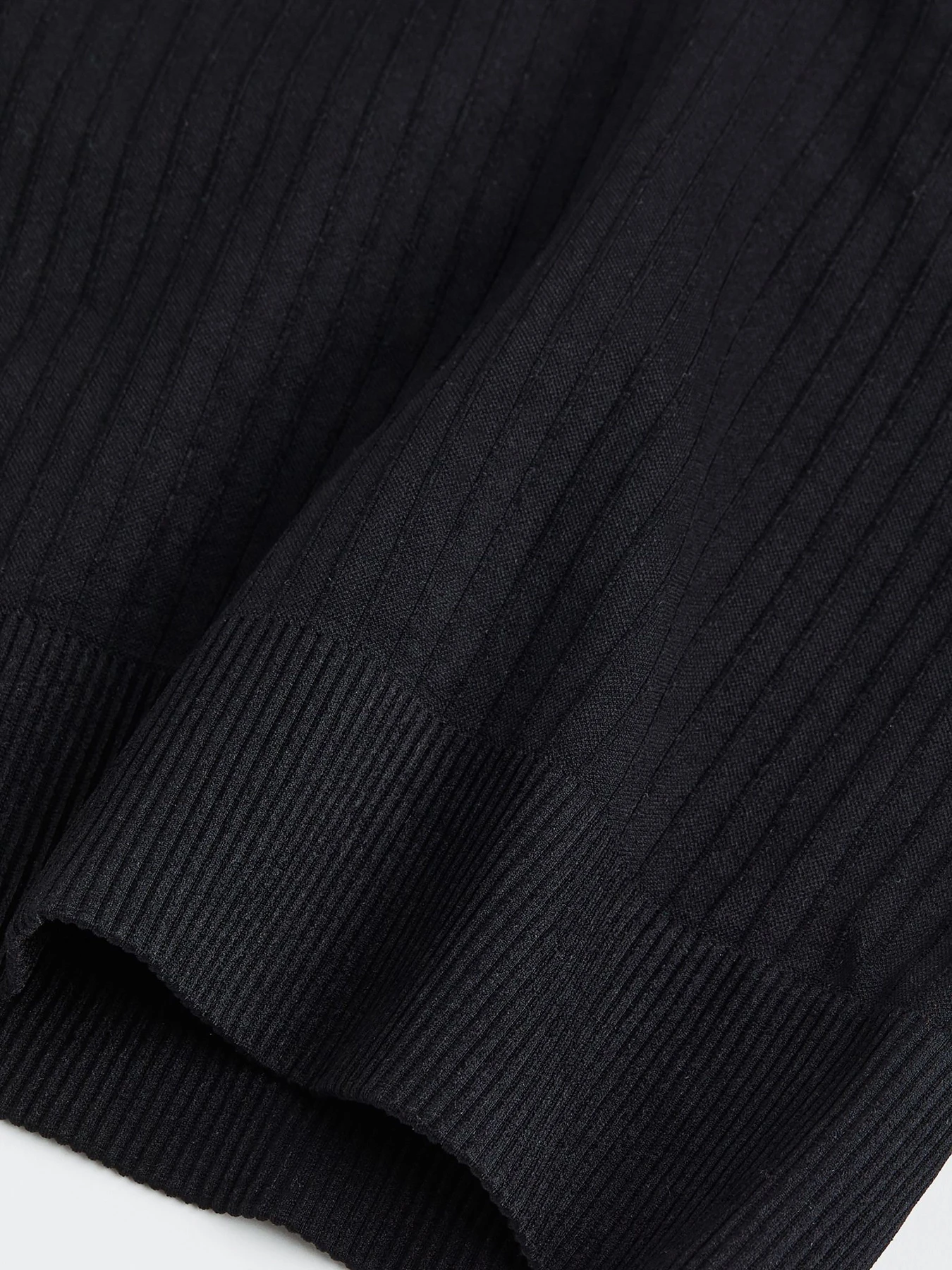 Футболки и поло H&M модель 70276 Фото