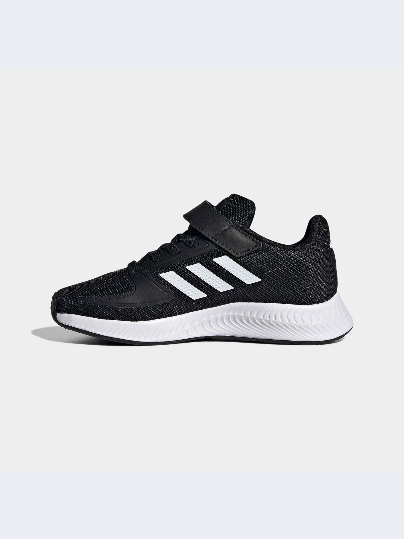 Кроссовки Adidas модель GX3530 Кроссовки Adidas модель GX3530 Фото
