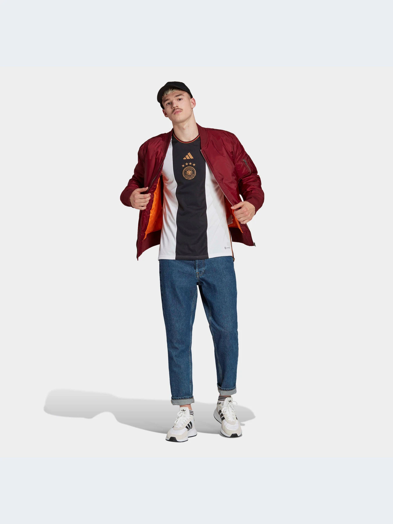 Футболки и поло Adidas модель HJ9606 Футболки и поло Adidas модель HJ9606 Фото