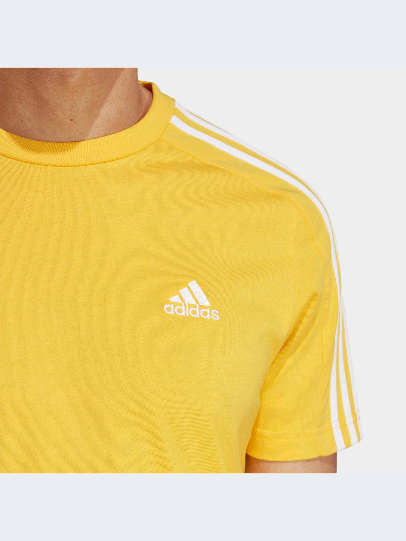 Футболки и поло Adidas модель IC9345 Футболки и поло Adidas модель IC9345 Фото