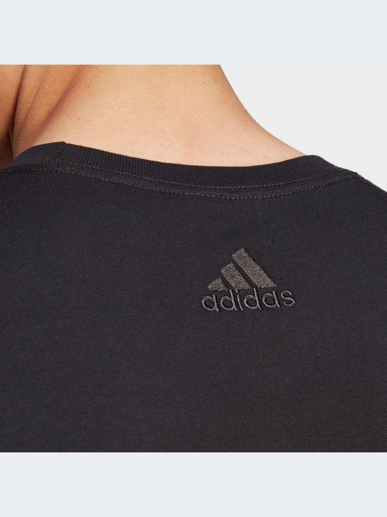 Футболки и поло Adidas модель IC9274 Футболки и поло Adidas модель IC9274 Фото
