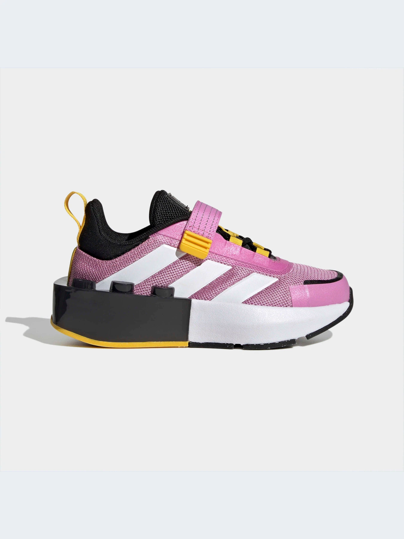 Кроссовки Adidas модель HP5880 Кроссовки Adidas модель HP5880 Фото