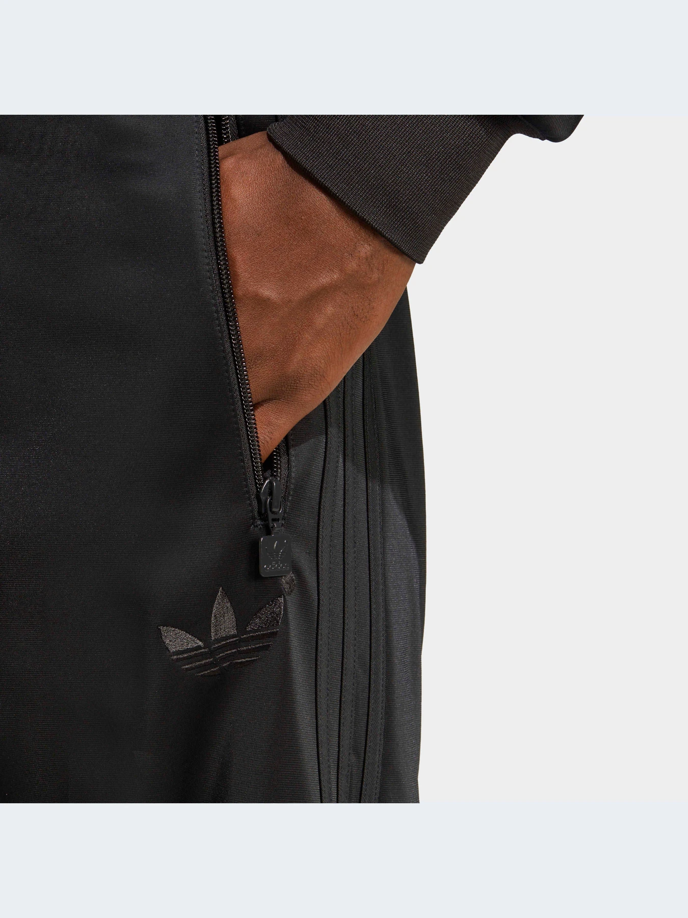 Брюки Adidas модель IA2432 Фото