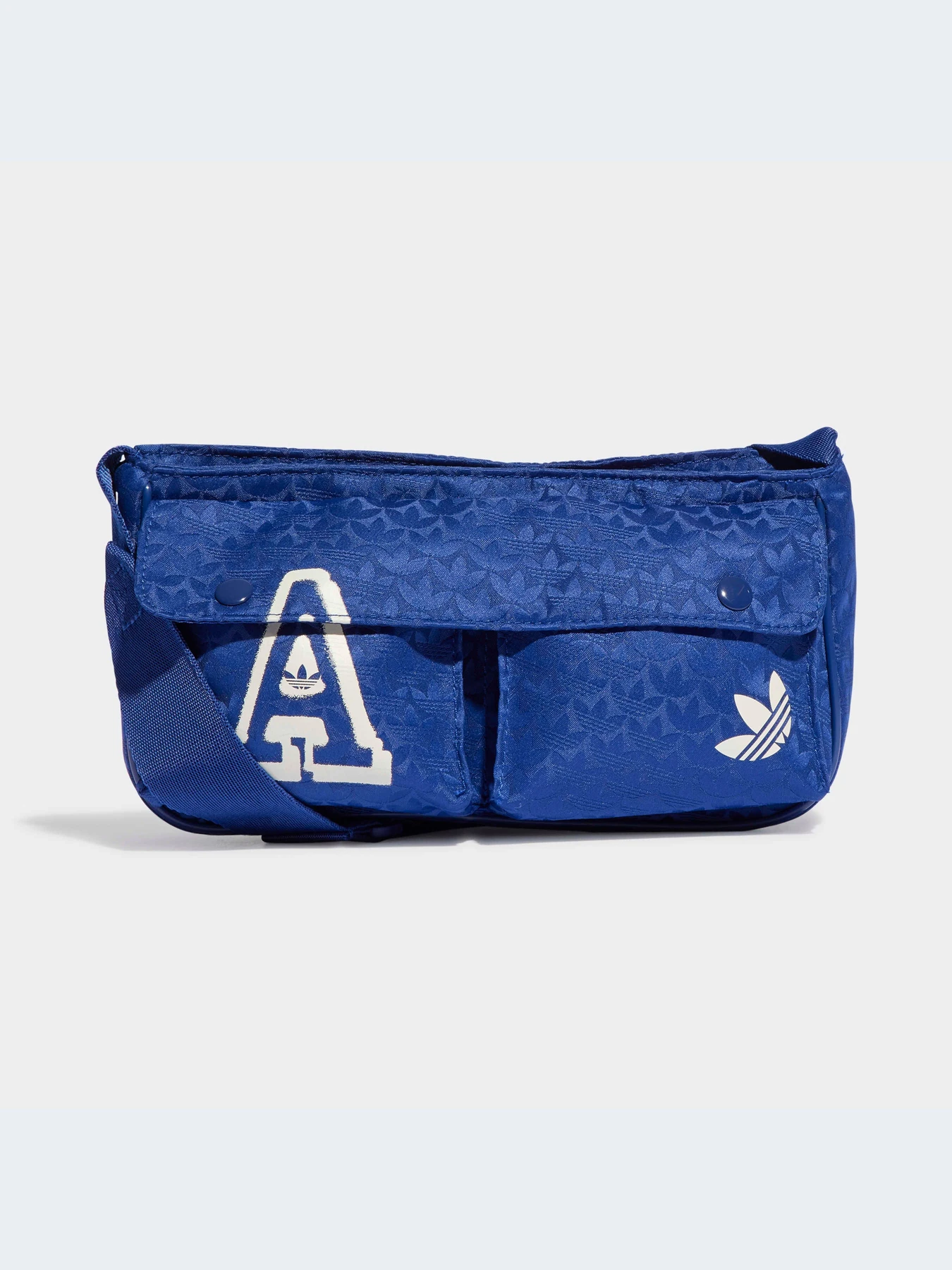 Сумки Adidas Trefoil модель IC2093 Сумки Adidas Trefoil модель IC2093 Фото