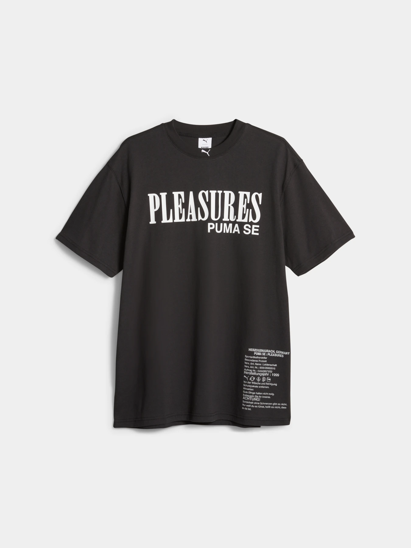 Футболки і поло PUMA x Pleasures Typo Tee модель 620878 Футболки і поло PUMA x Pleasures Typo Tee модель 620878 Фото