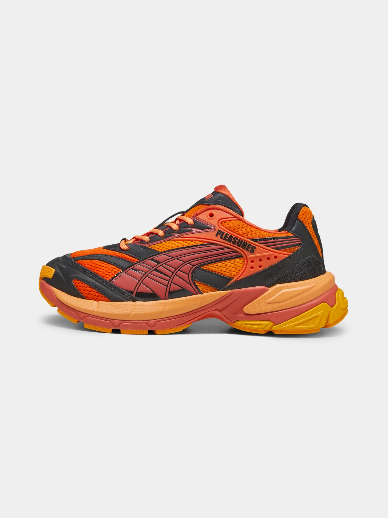 Кросівки PUMA Velophasis Layers Pleasures модель 393301 Кросівки PUMA Velophasis Layers Pleasures модель 393301 Фото
