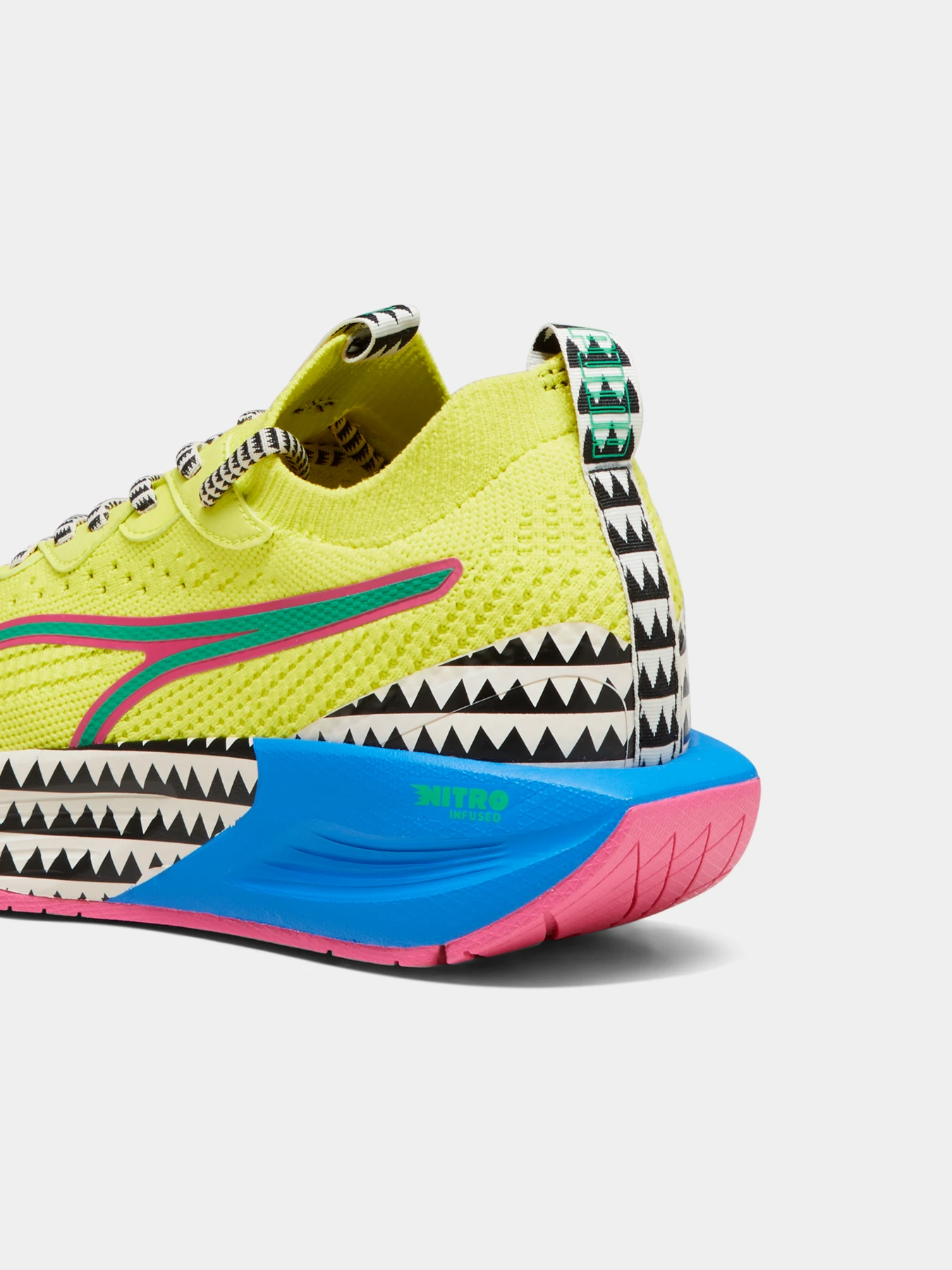 Кросівки PUMA Pwr Xx Nitro Luxe Lemlem модель 379040 Фото