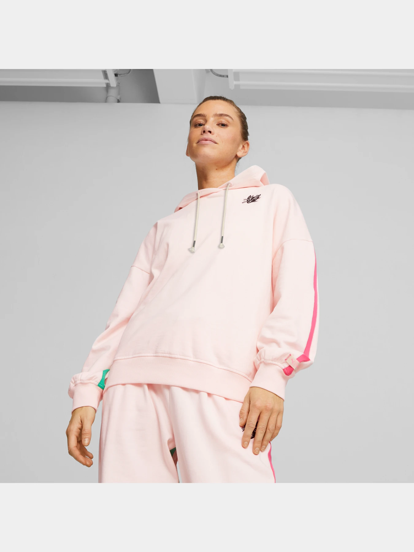 Худи и свитшоты PUMA Lemlem Os Fleece Hoodie модель 523962 Фото