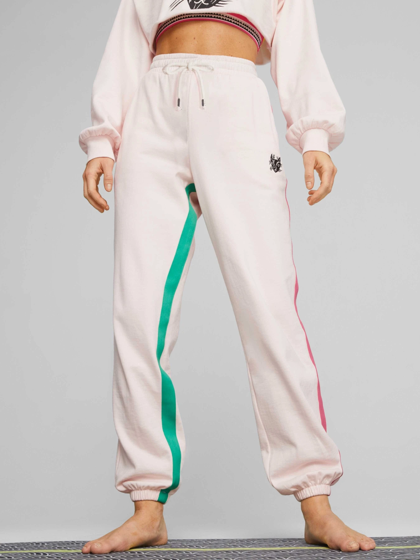 Штани PUMA Lemlem Jogger модель 523972 Штани PUMA Lemlem Jogger модель 523972 Фото