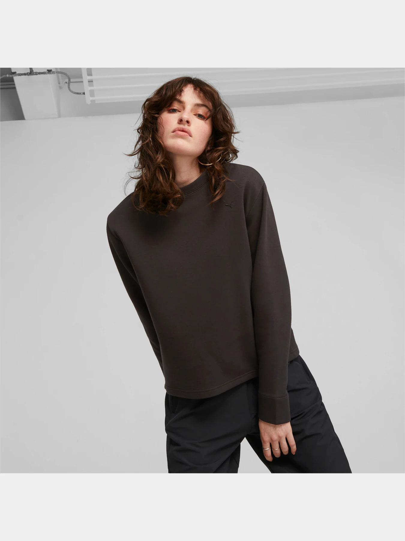 Худи и свитшоты PUMA Yona Crew модель 620831 Худи и свитшоты PUMA Yona Crew модель 620831 Фото