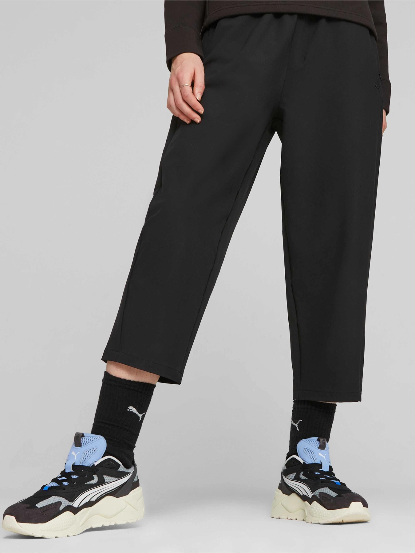 Штани PUMA Yona Pants модель 620833 Штани PUMA Yona Pants модель 620833 Фото