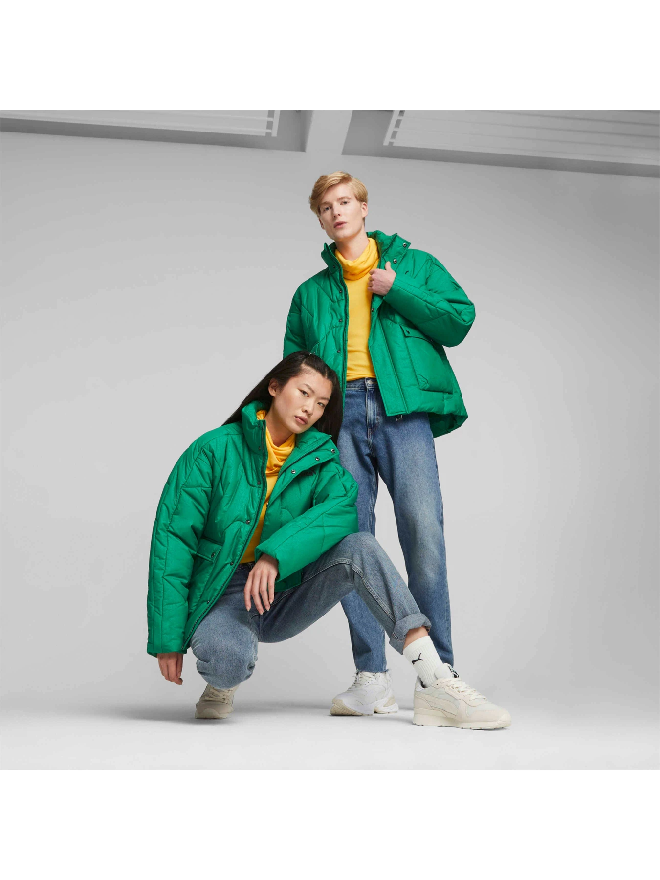 Куртки та дублянки PUMA Luxe Sport T7 Bomber модель 620847 Куртки та дублянки PUMA Luxe Sport T7 Bomber модель 620847 Фото