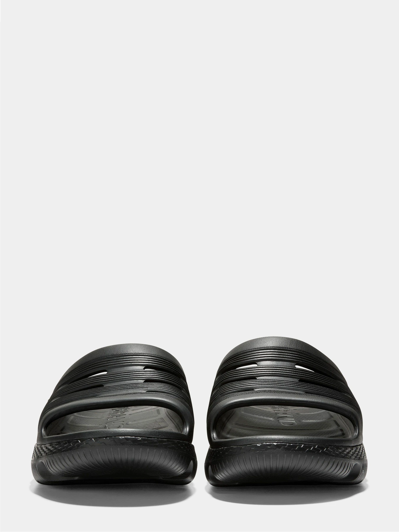 Шлёпанцы Cole Haan модель C34391 Фото