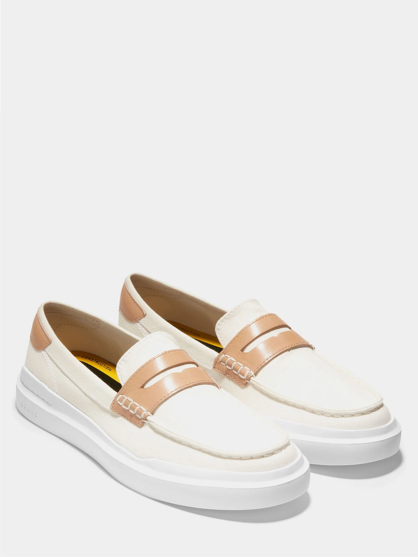 Туфли и лоферы Cole Haan модель C34724 Фото