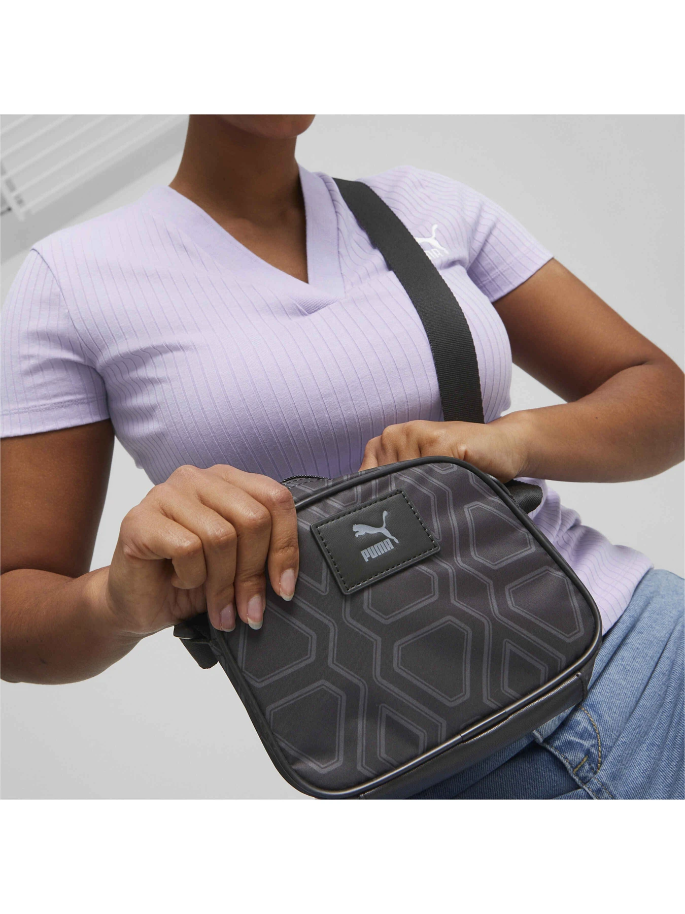 Сумки PUMA Classics Archive Cross Body модель 079493 Фото