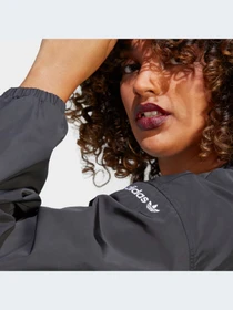 Куртки та дублянки Adidas Adicolor модель IC5375 Фото