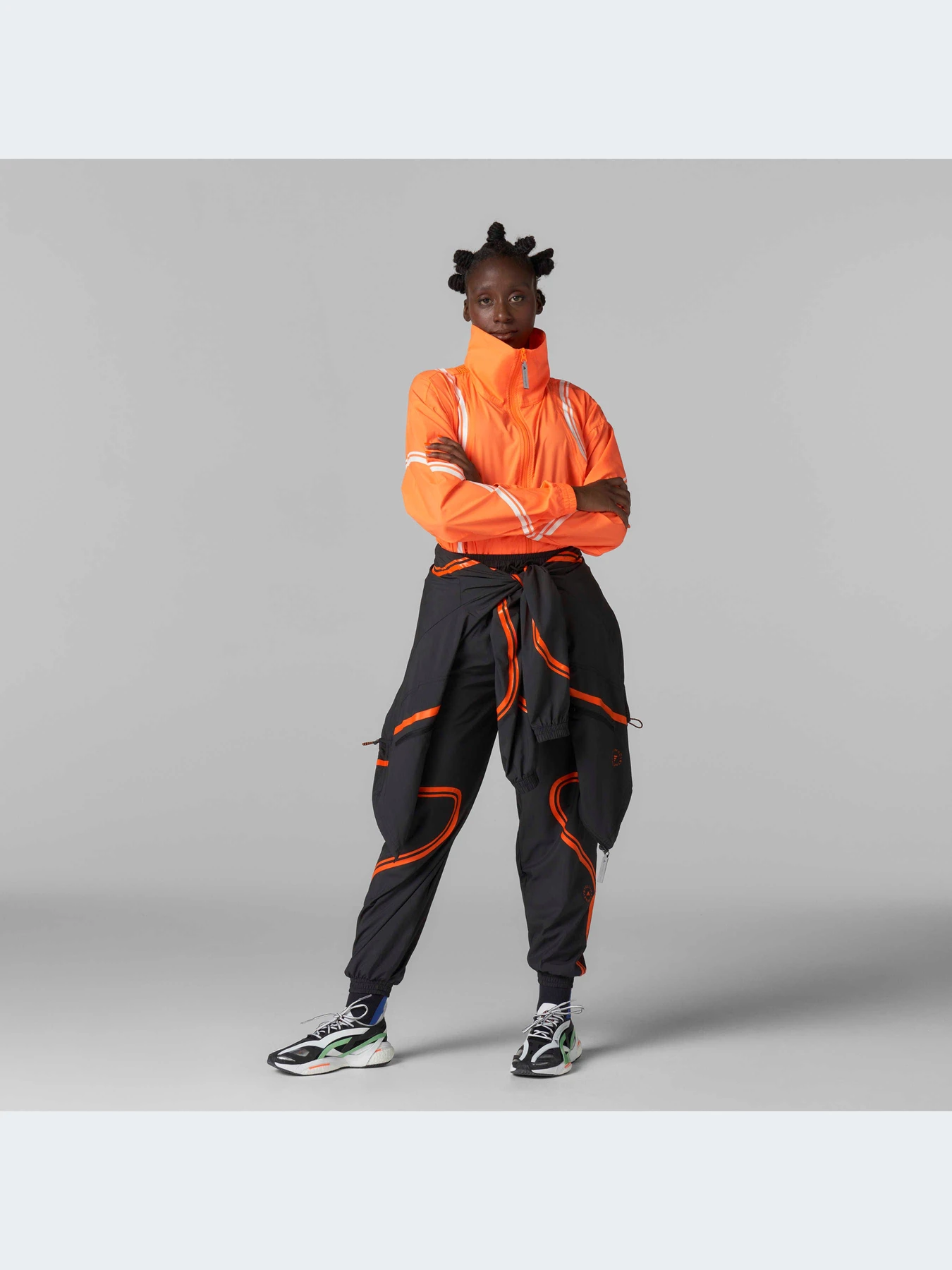 Куртки и дубленки Adidas модель HB6079 Куртки и дубленки Adidas модель HB6079 Фото