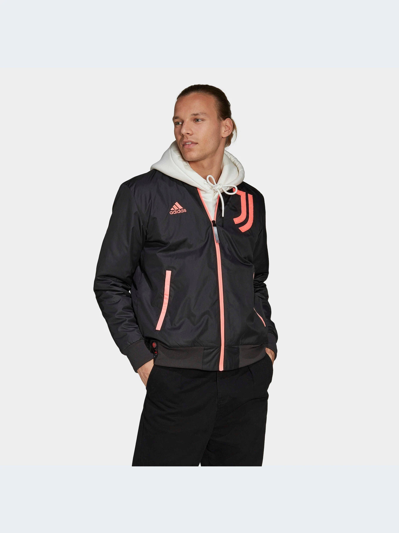 Куртки и дубленки Adidas модель H67144 Фото