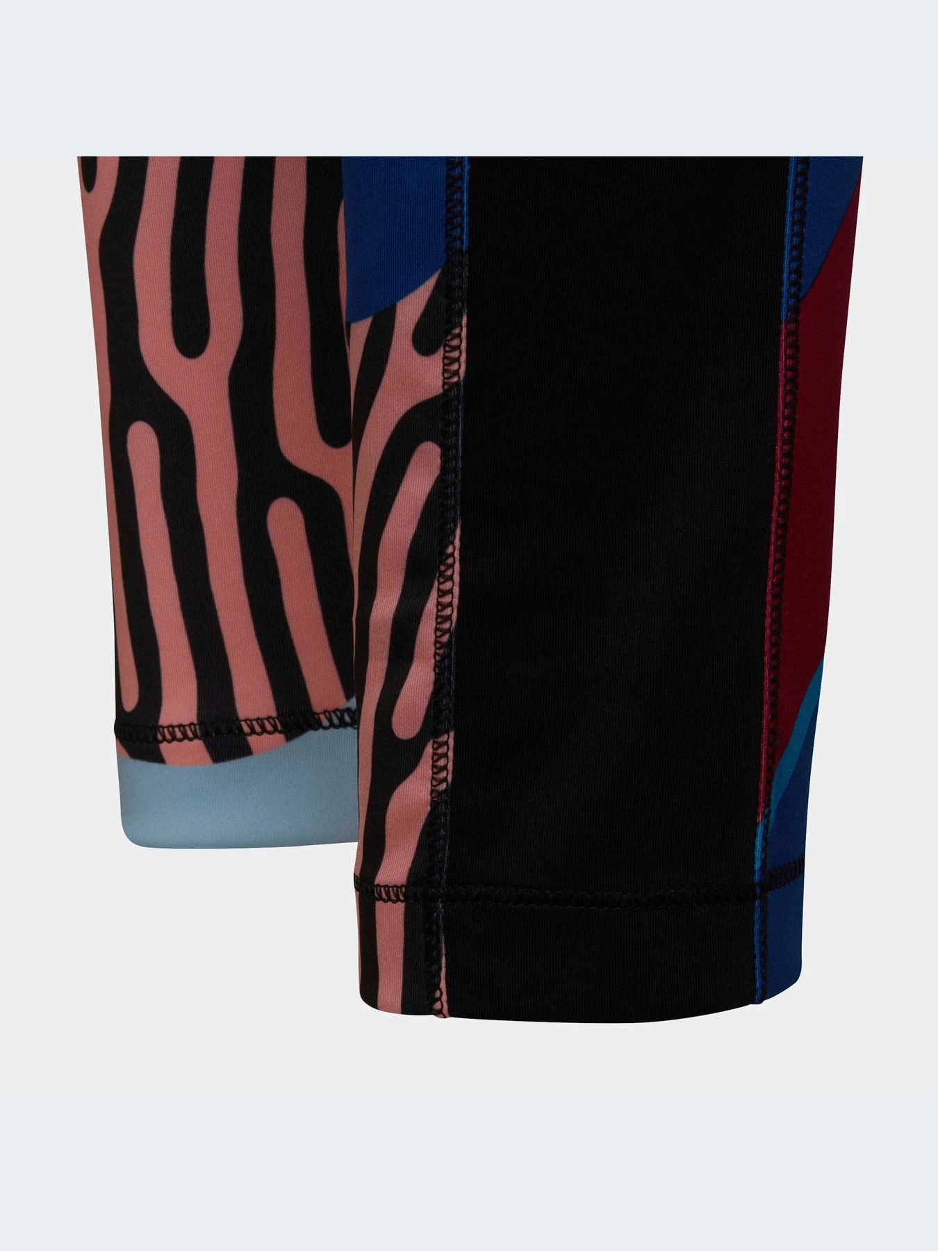 Брюки Adidas модель HA0990 Брюки Adidas модель HA0990 Фото