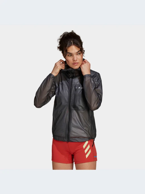 Куртки и дубленки Adidas модель HF2164 Фото