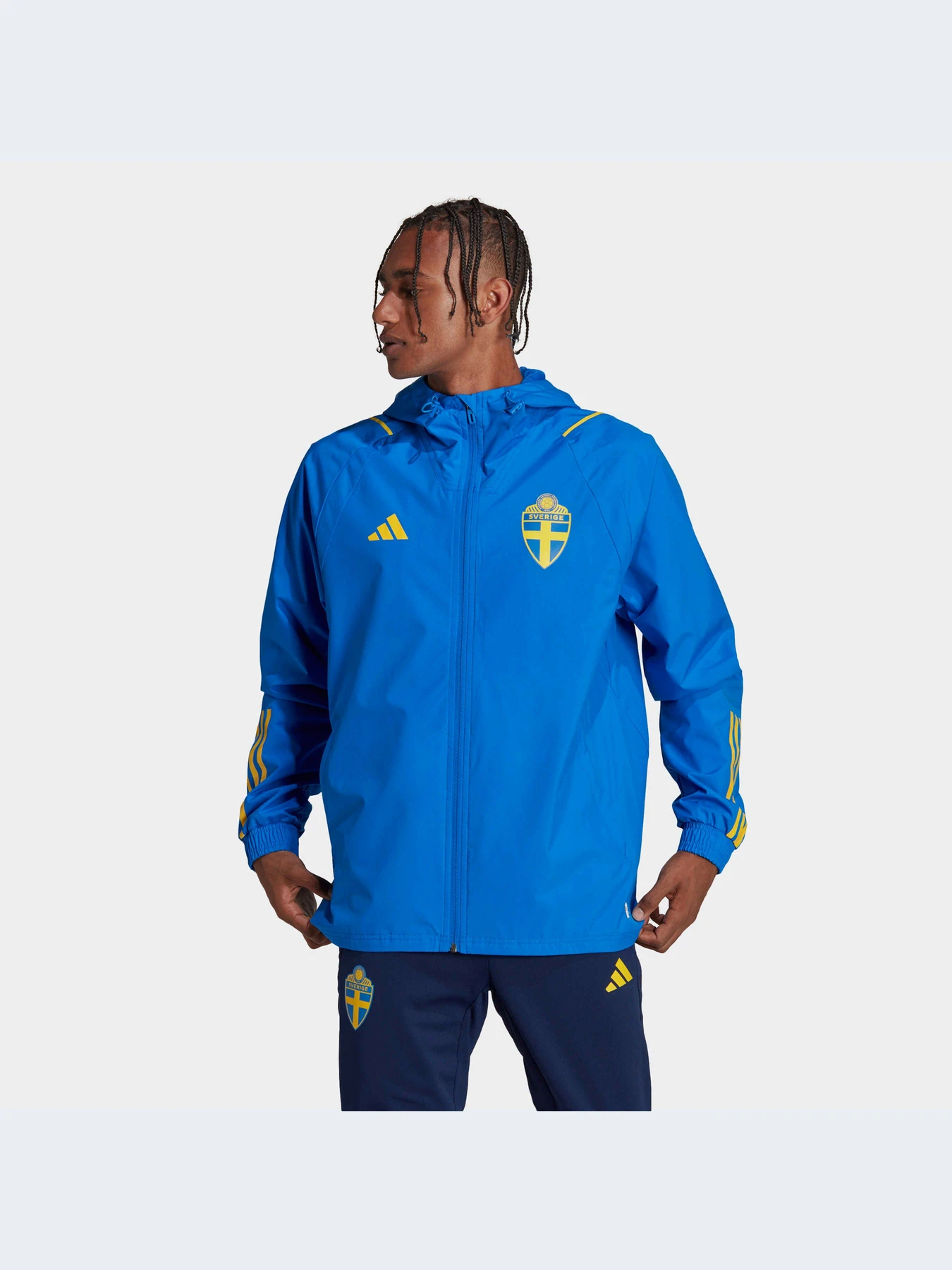 Куртки и дубленки Adidas модель HD8987 Фото