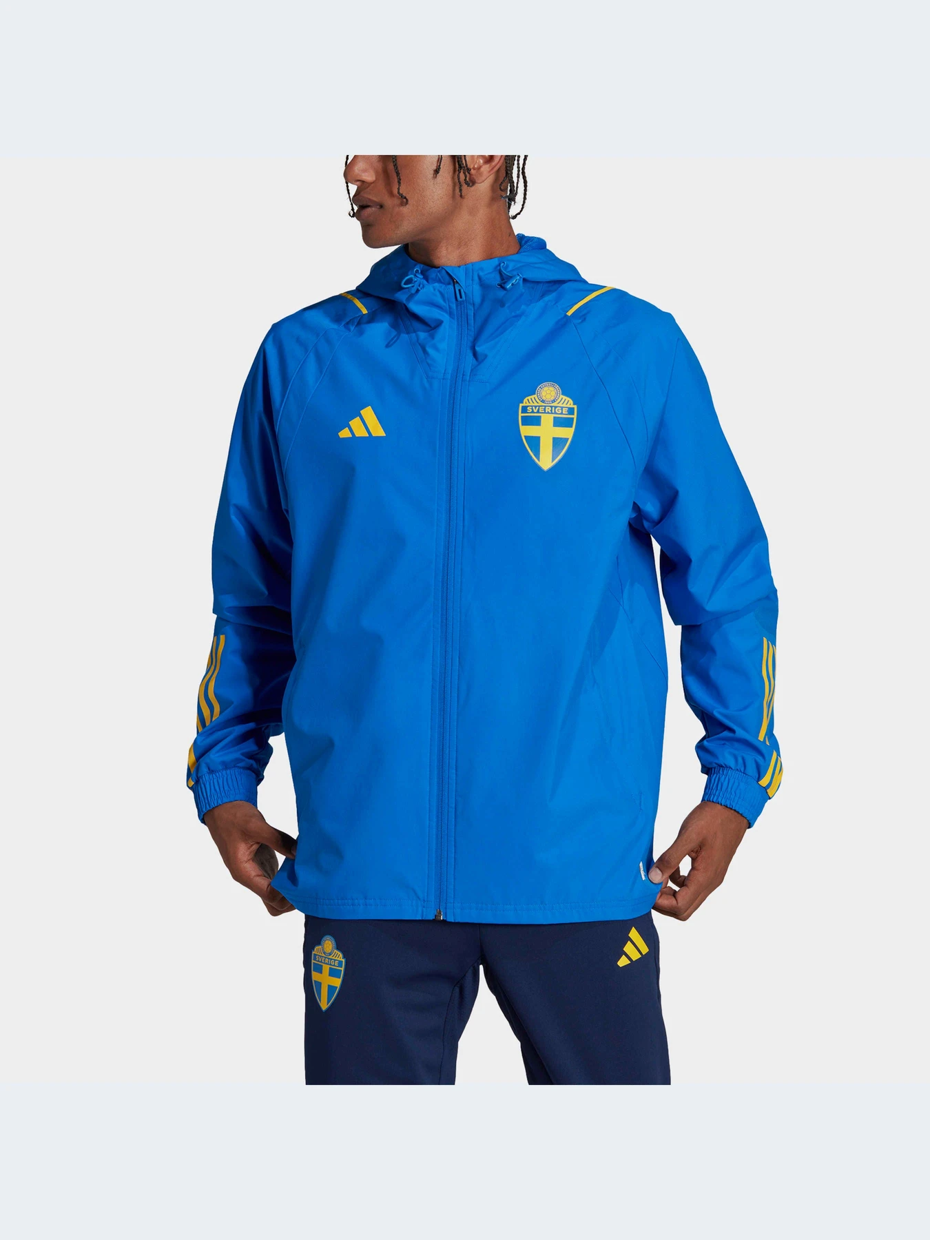 Куртки и дубленки Adidas модель HD8987 Фото
