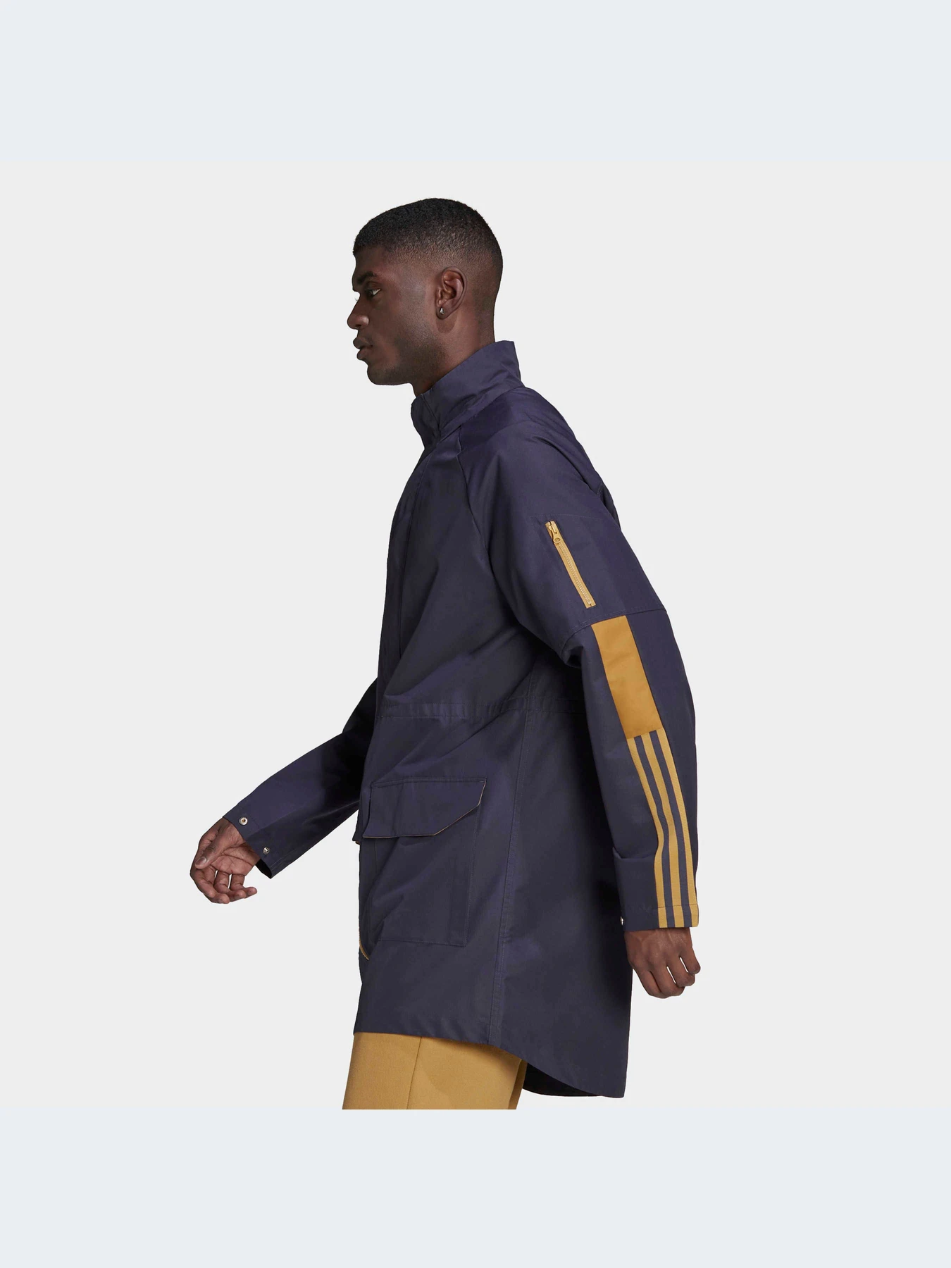 Куртки и дубленки Adidas Tiro модель HF8392 Куртки и дубленки Adidas Tiro модель HF8392 Фото