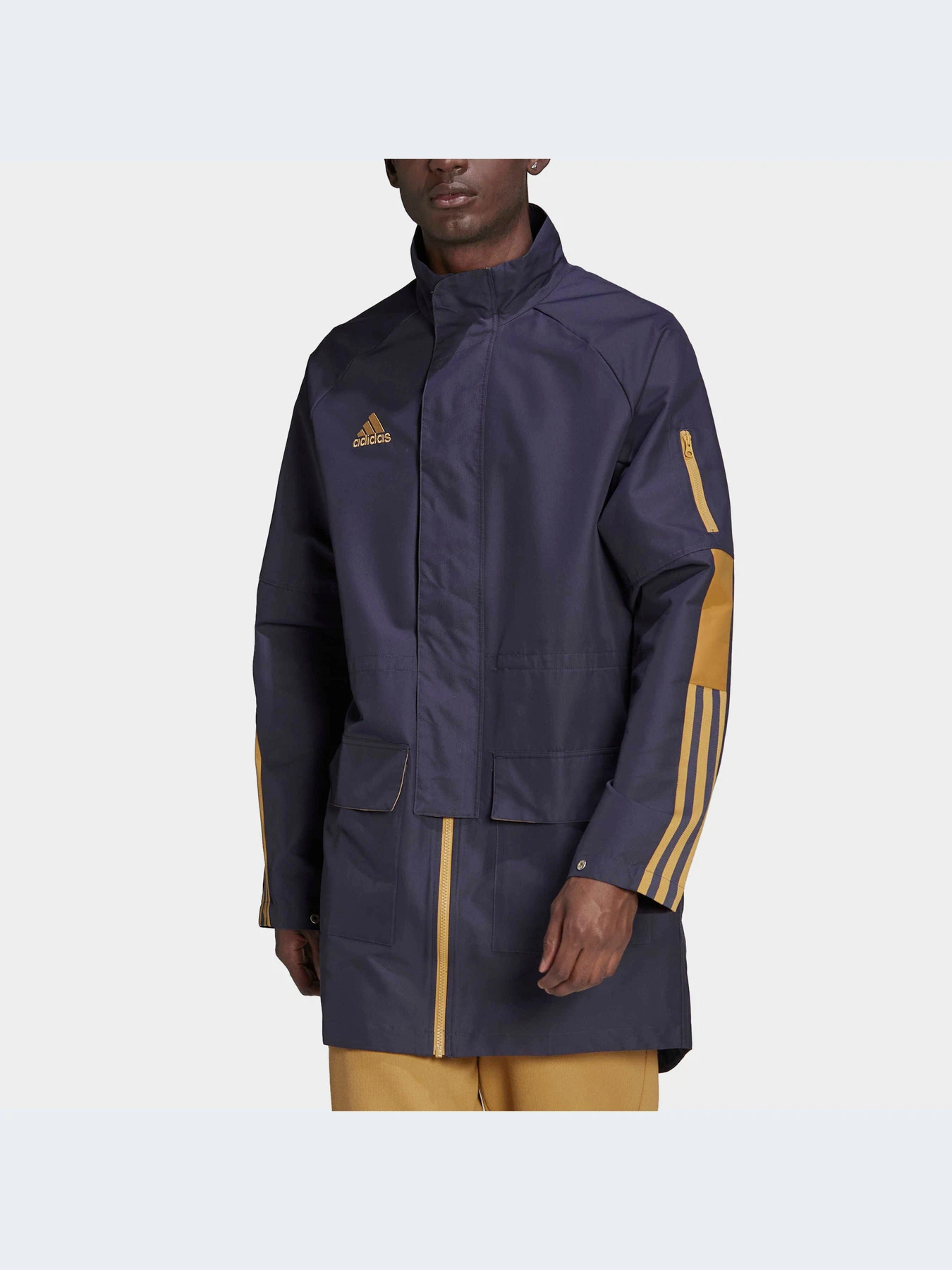 Куртки и дубленки Adidas Tiro модель HF8392 Куртки и дубленки Adidas Tiro модель HF8392 Фото