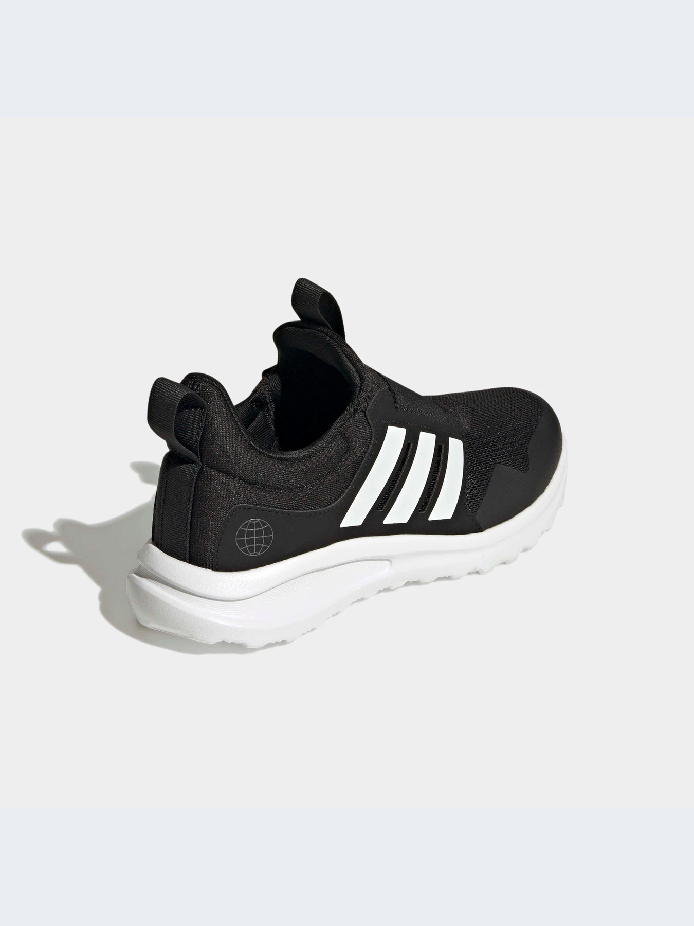 Кроссовки Adidas модель GW4060 Фото