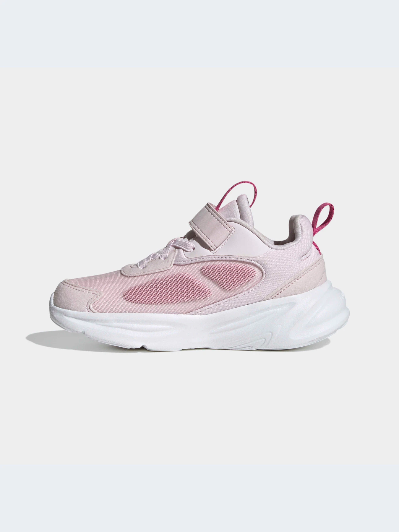 Кроссовки Adidas Ozweego модель HQ3835 Кроссовки Adidas Ozweego модель HQ3835 Фото