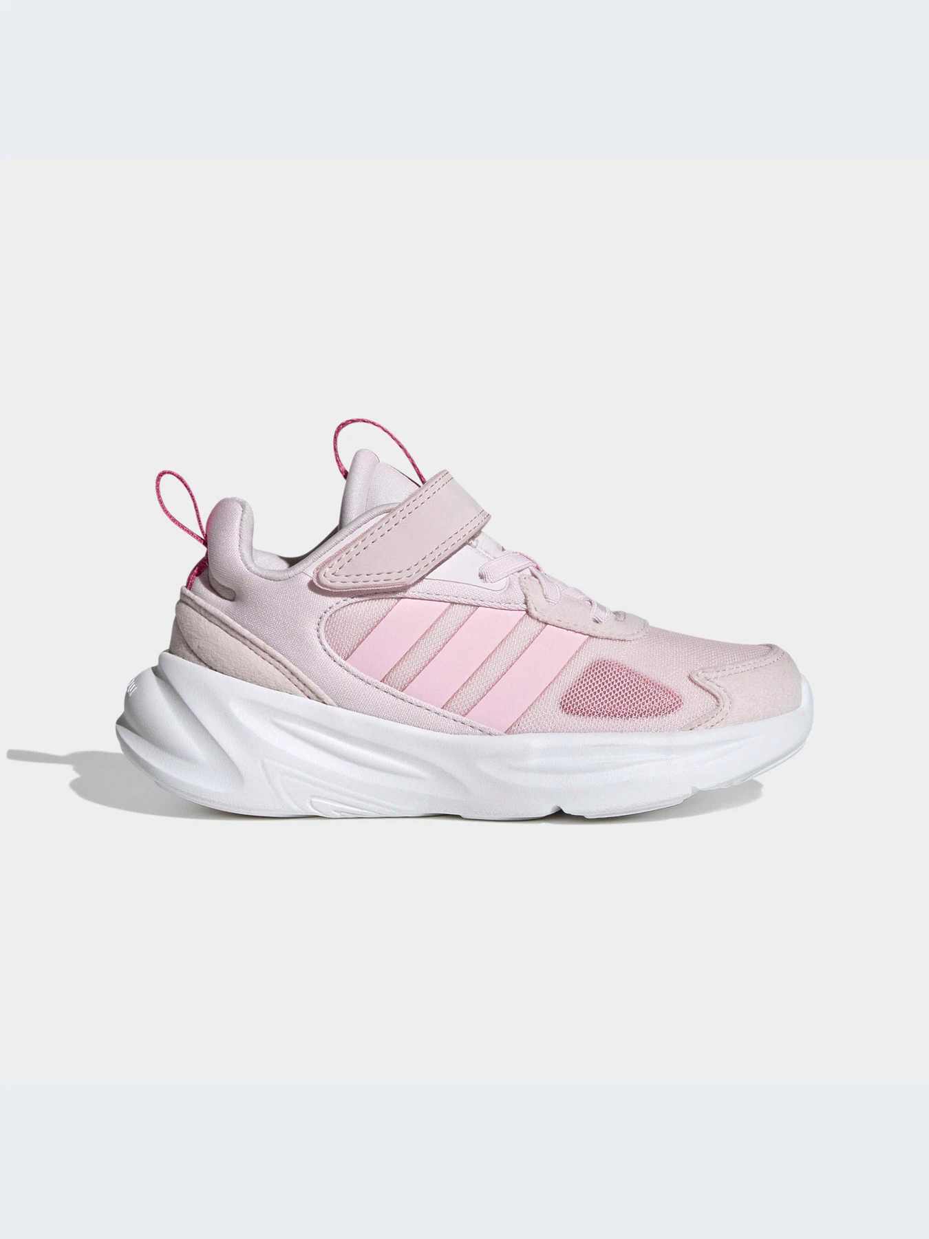 Кроссовки Adidas Ozweego модель HQ3835 Кроссовки Adidas Ozweego модель HQ3835 Фото