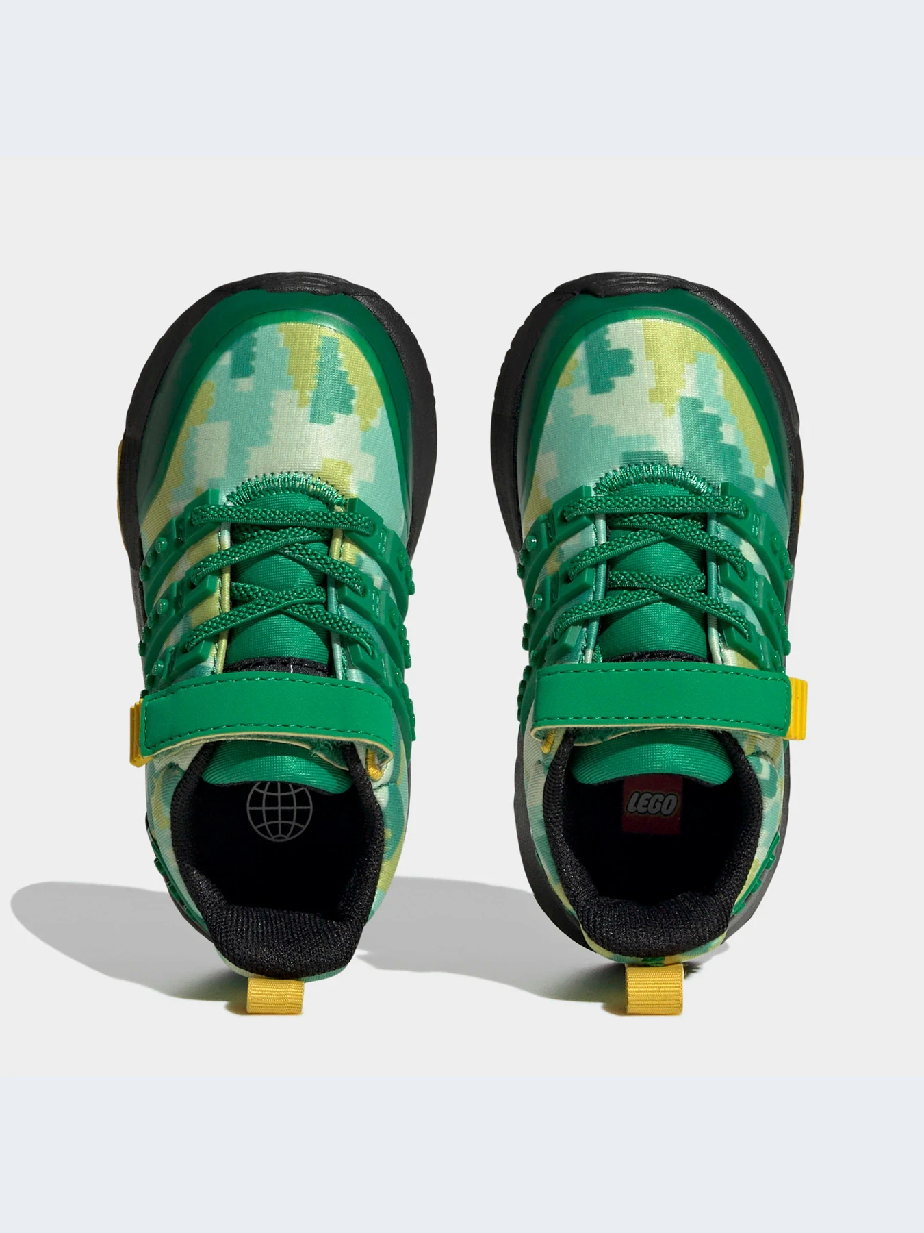 Кросівки Adidas модель HQ1321 Кросівки Adidas модель HQ1321 Фото