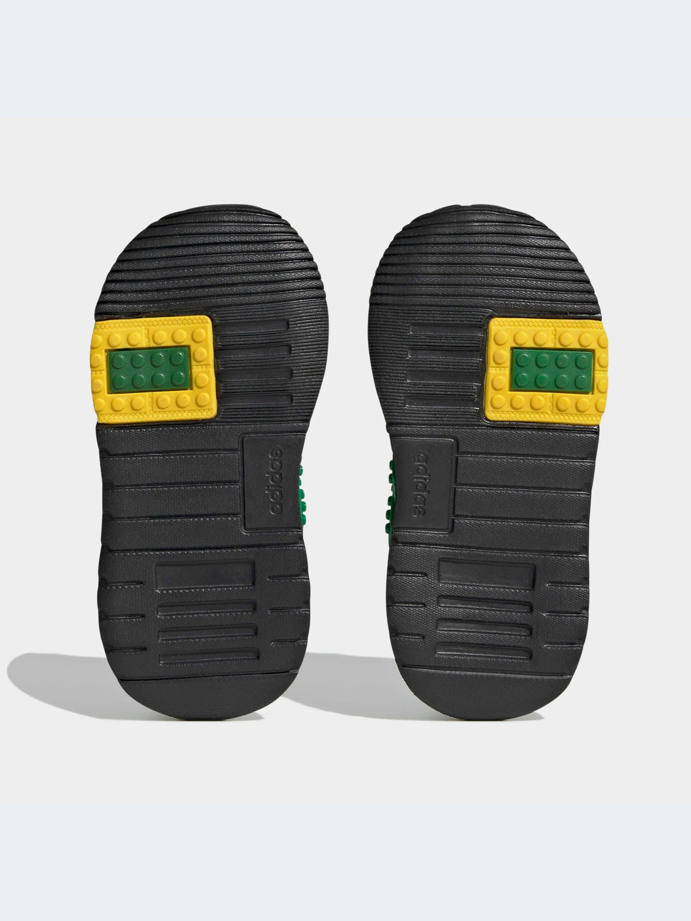 Кросівки Adidas модель HQ1321 Кросівки Adidas модель HQ1321 Фото