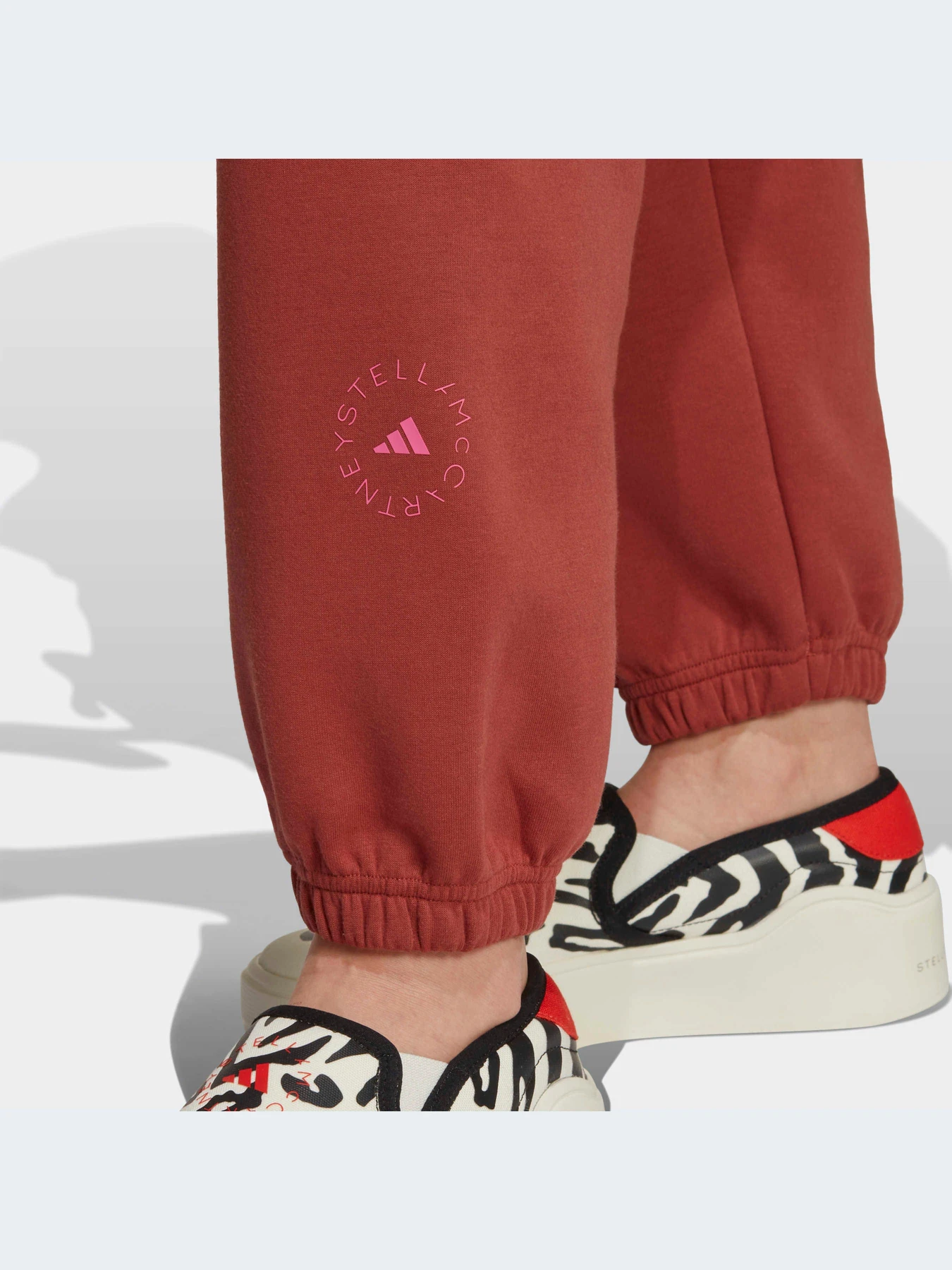 Брюки Adidas модель IB9030 Брюки Adidas модель IB9030 Фото