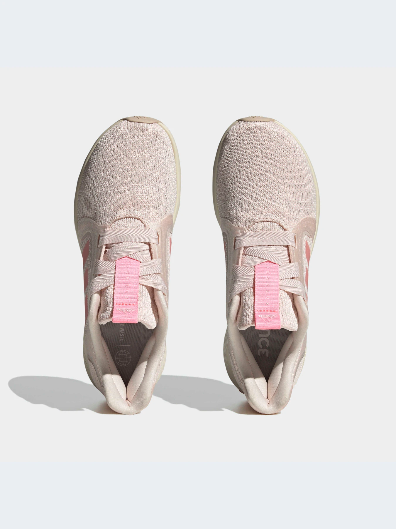 Кроссовки Adidas модель H03781 Кроссовки Adidas модель H03781 Фото