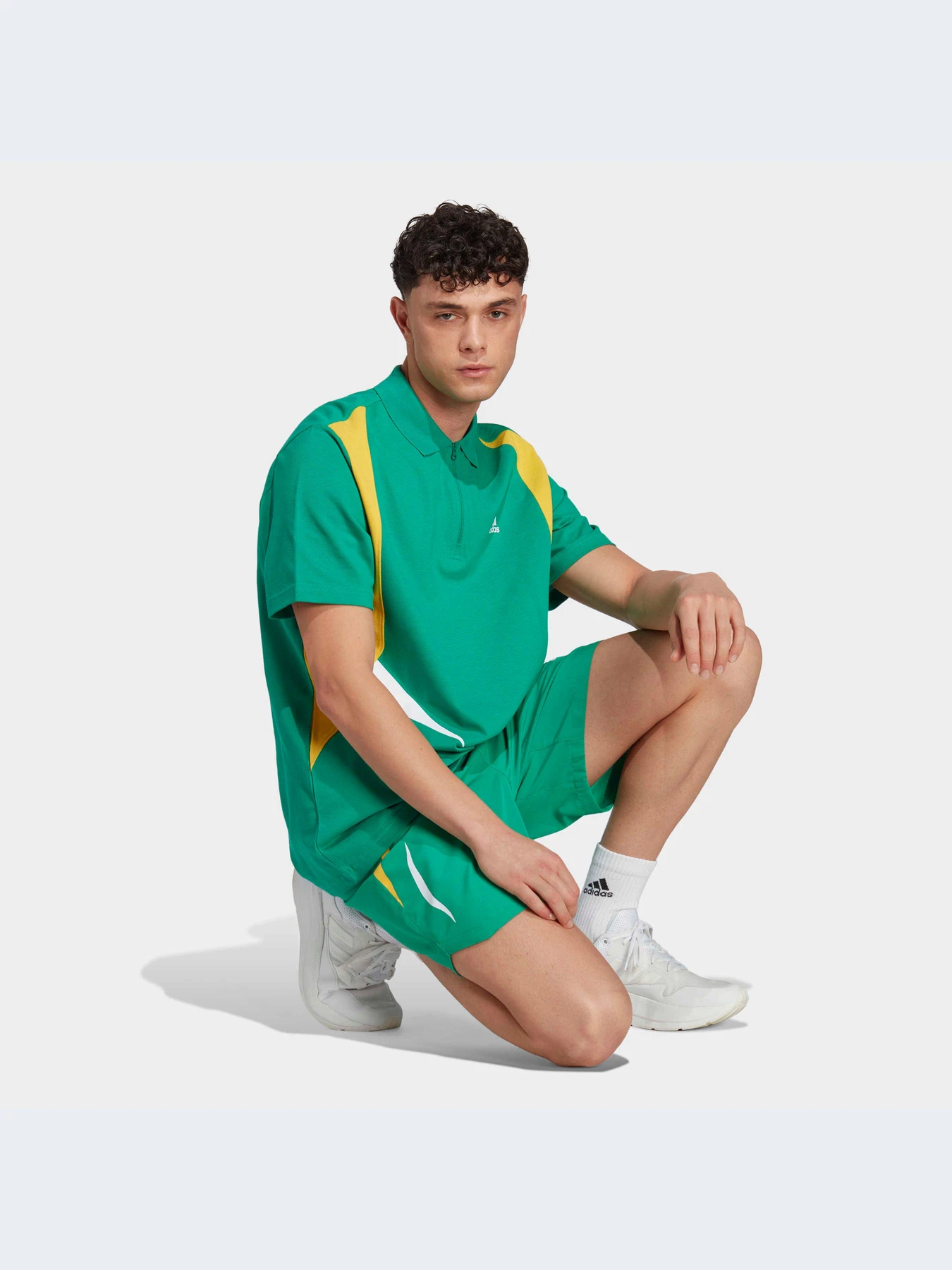 Шорты Adidas модель IC3692 Фото