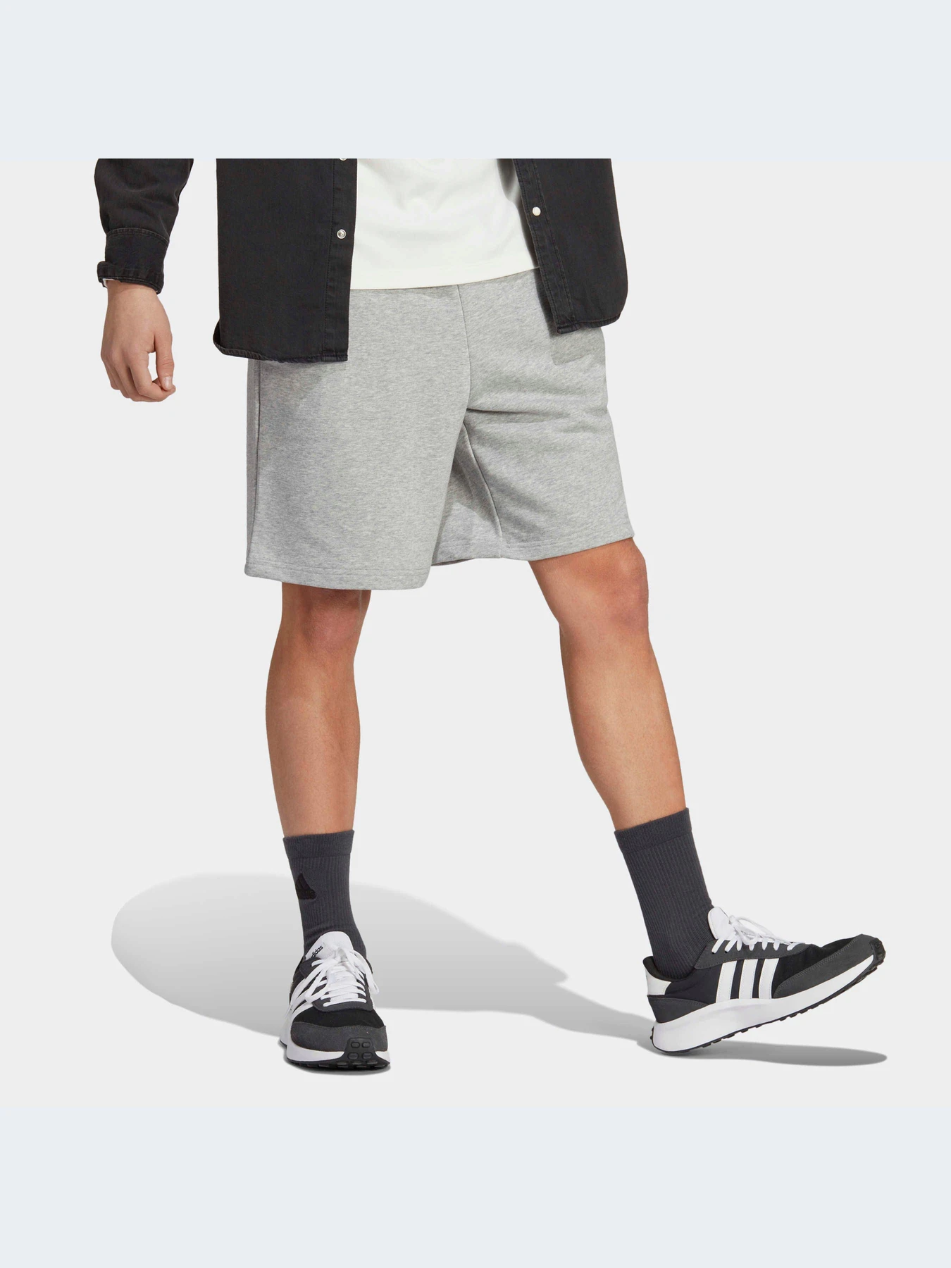 Шорты Adidas модель IC9816 Шорты Adidas модель IC9816 Фото