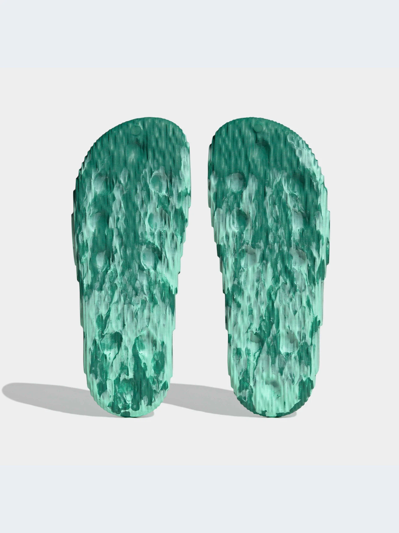Шлёпанцы Adidas Adilette модель IE7725 Фото