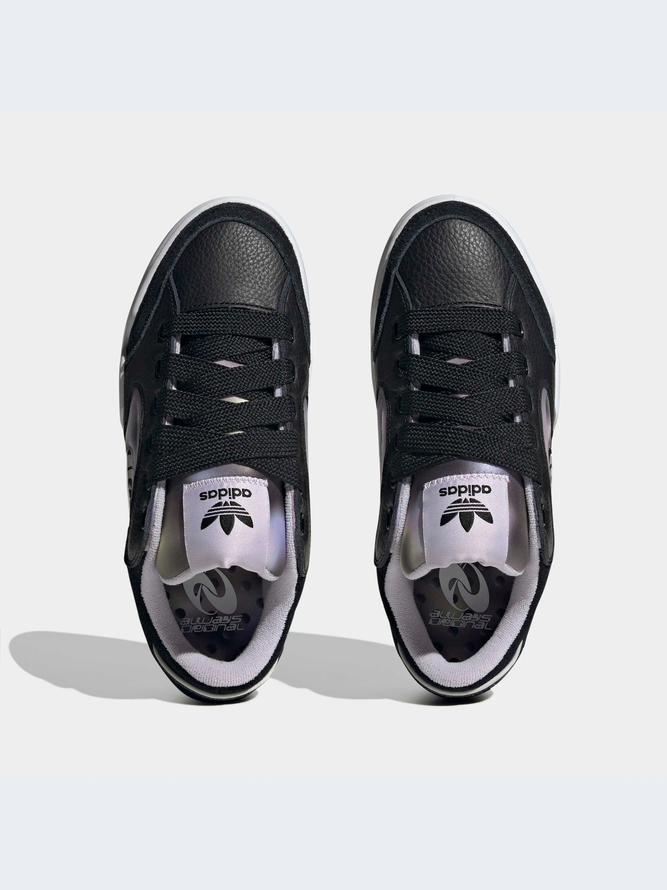Кроссовки Adidas модель HQ8952 Фото