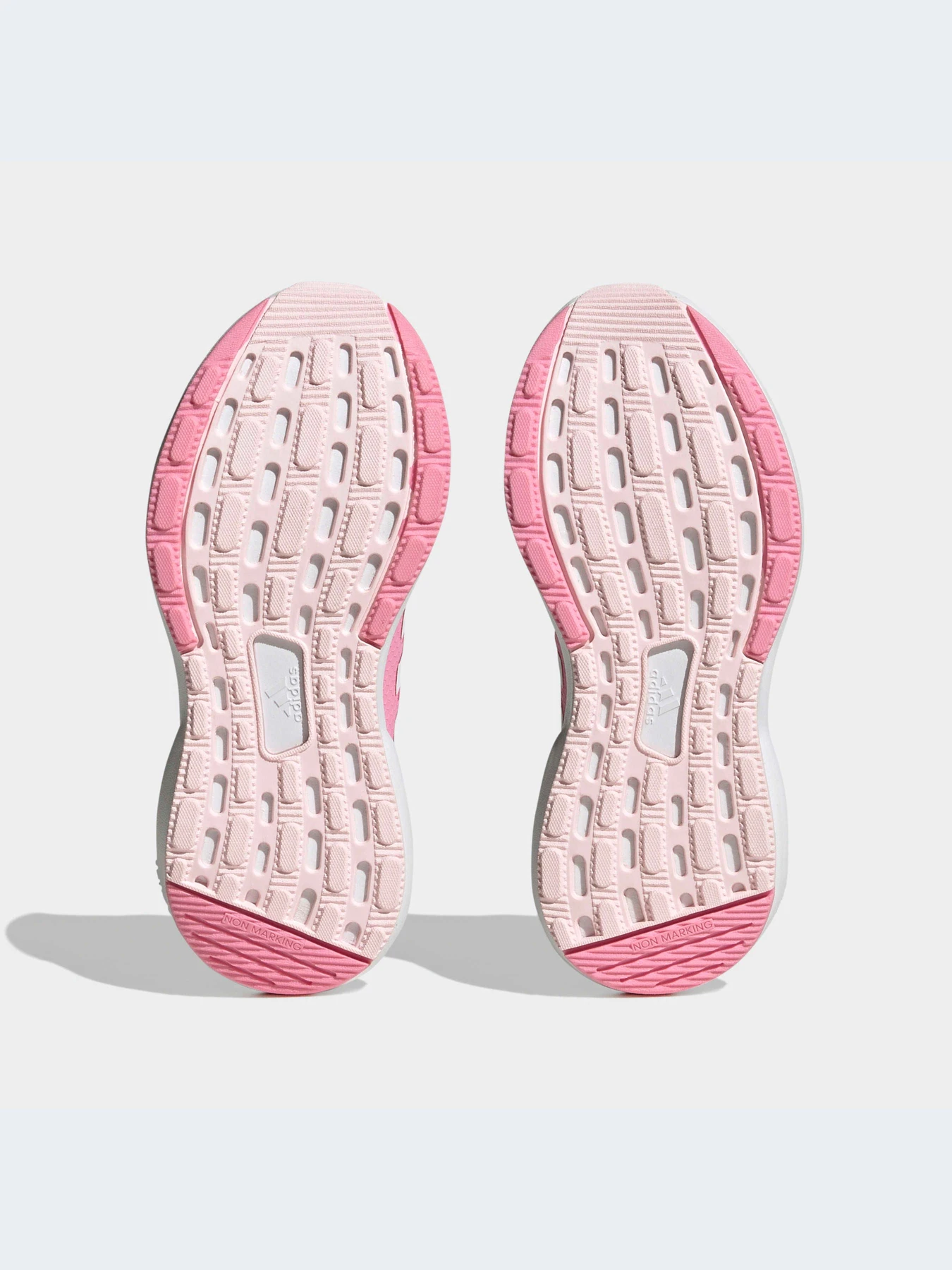 Кроссовки Adidas модель HP2570 Фото
