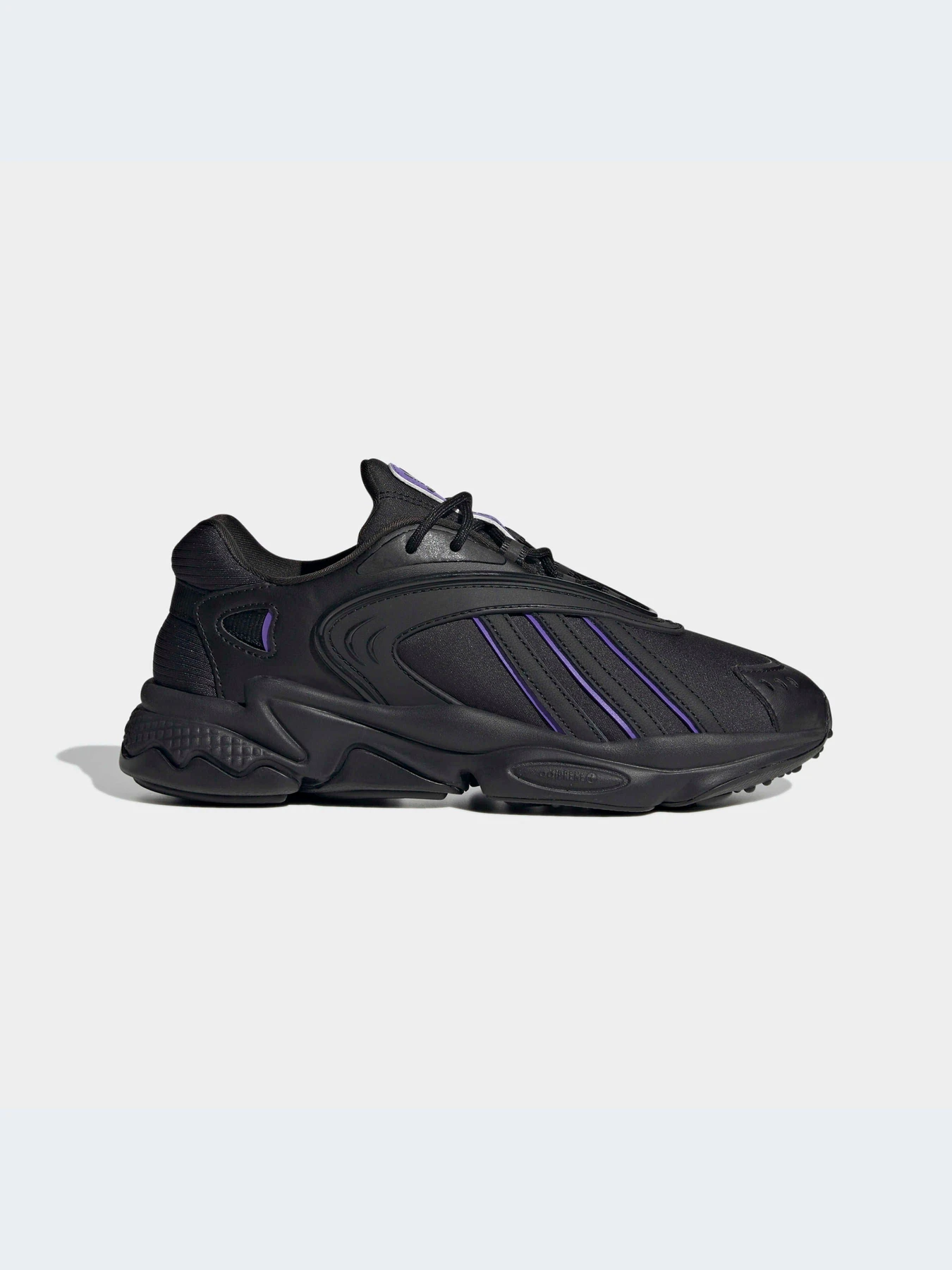 Кроссовки Adidas Ozweego модель HQ4473 Кроссовки Adidas Ozweego модель HQ4473 Фото