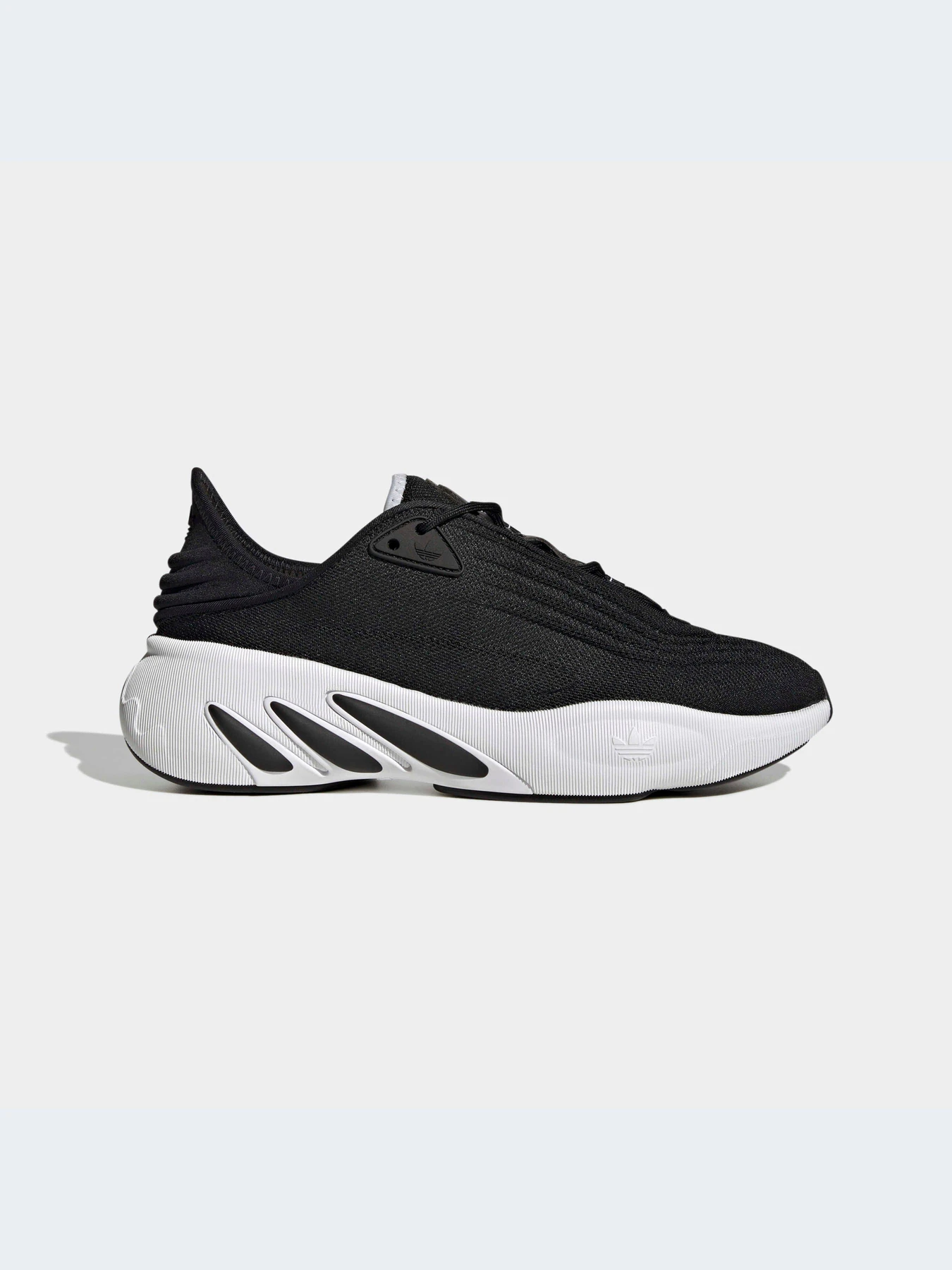 Кроссовки Adidas модель HP6477 Кроссовки Adidas модель HP6477 Фото