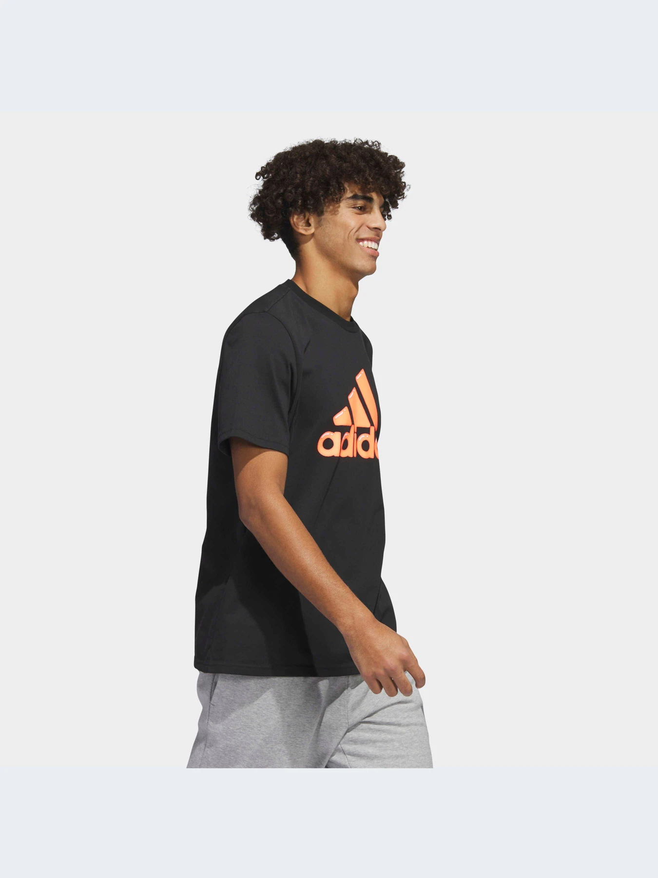 Футболки и поло Adidas модель HS2513 Футболки и поло Adidas модель HS2513 Фото