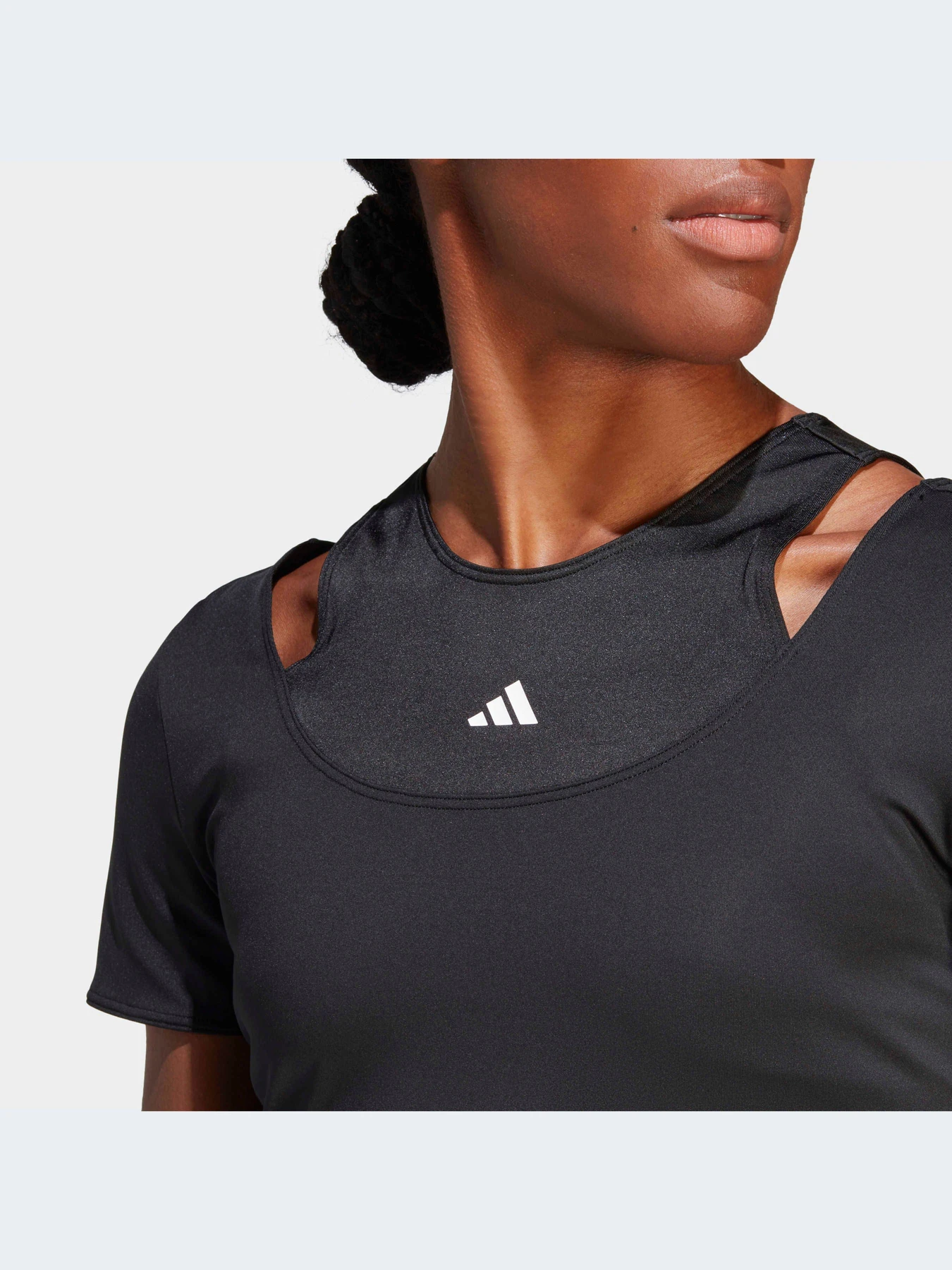 Футболки и поло Adidas модель HN5538 Футболки и поло Adidas модель HN5538 Фото