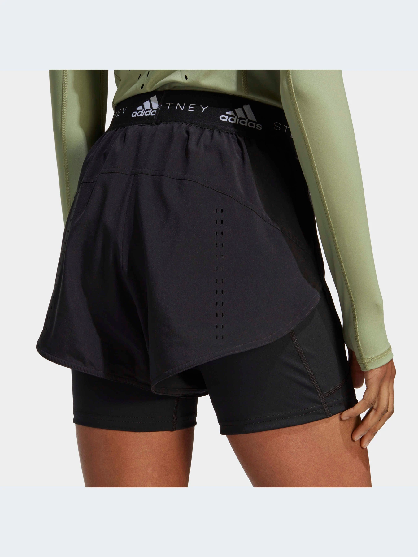 Шорты Adidas модель HS4258 Шорты Adidas модель HS4258 Фото